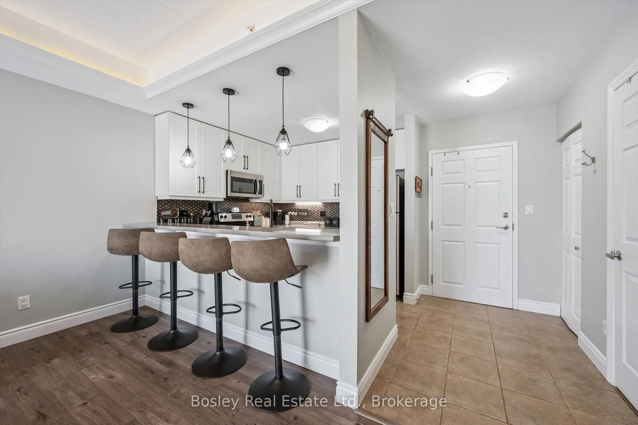 2 Colonial Drive #314