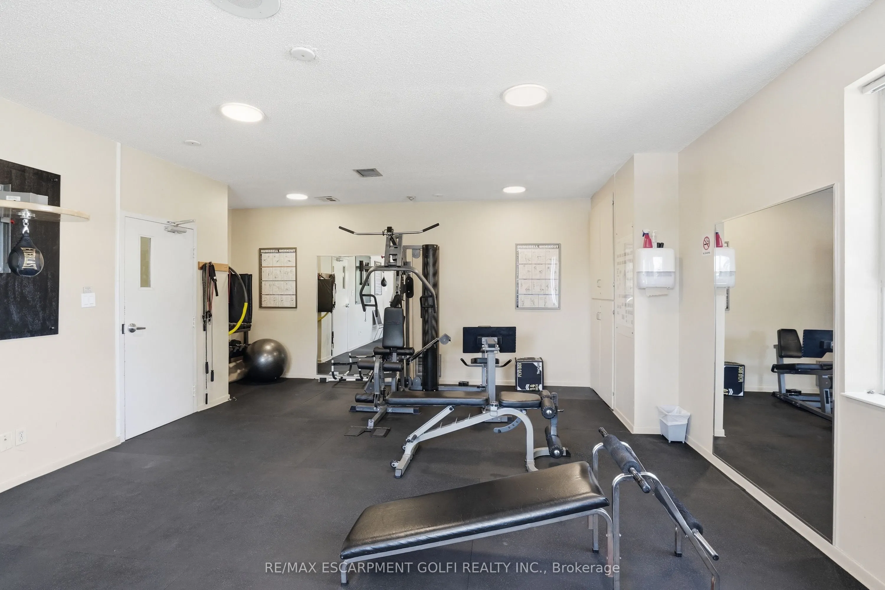 7 Gale Crescent #B3