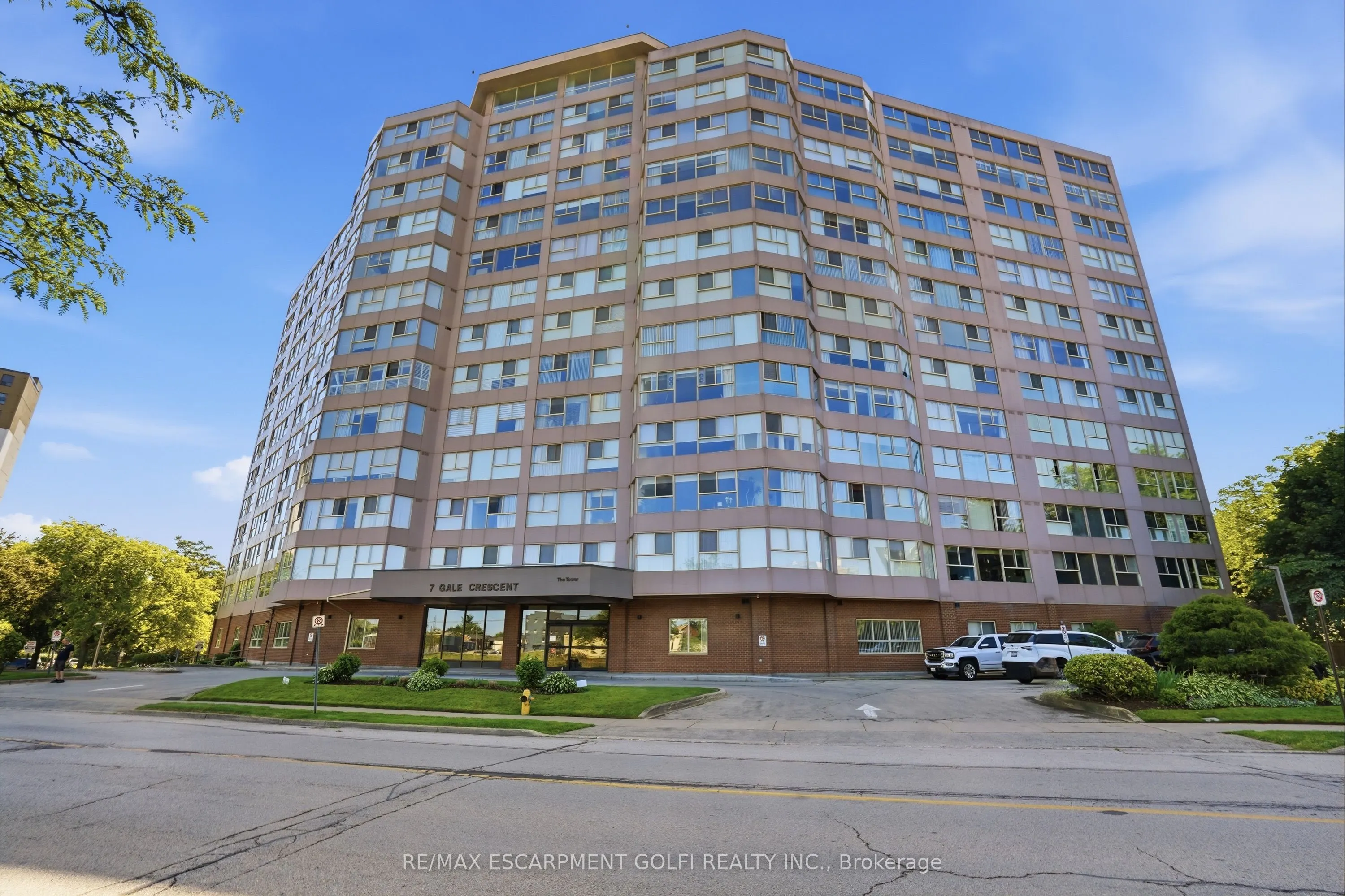 7 Gale Crescent #B3