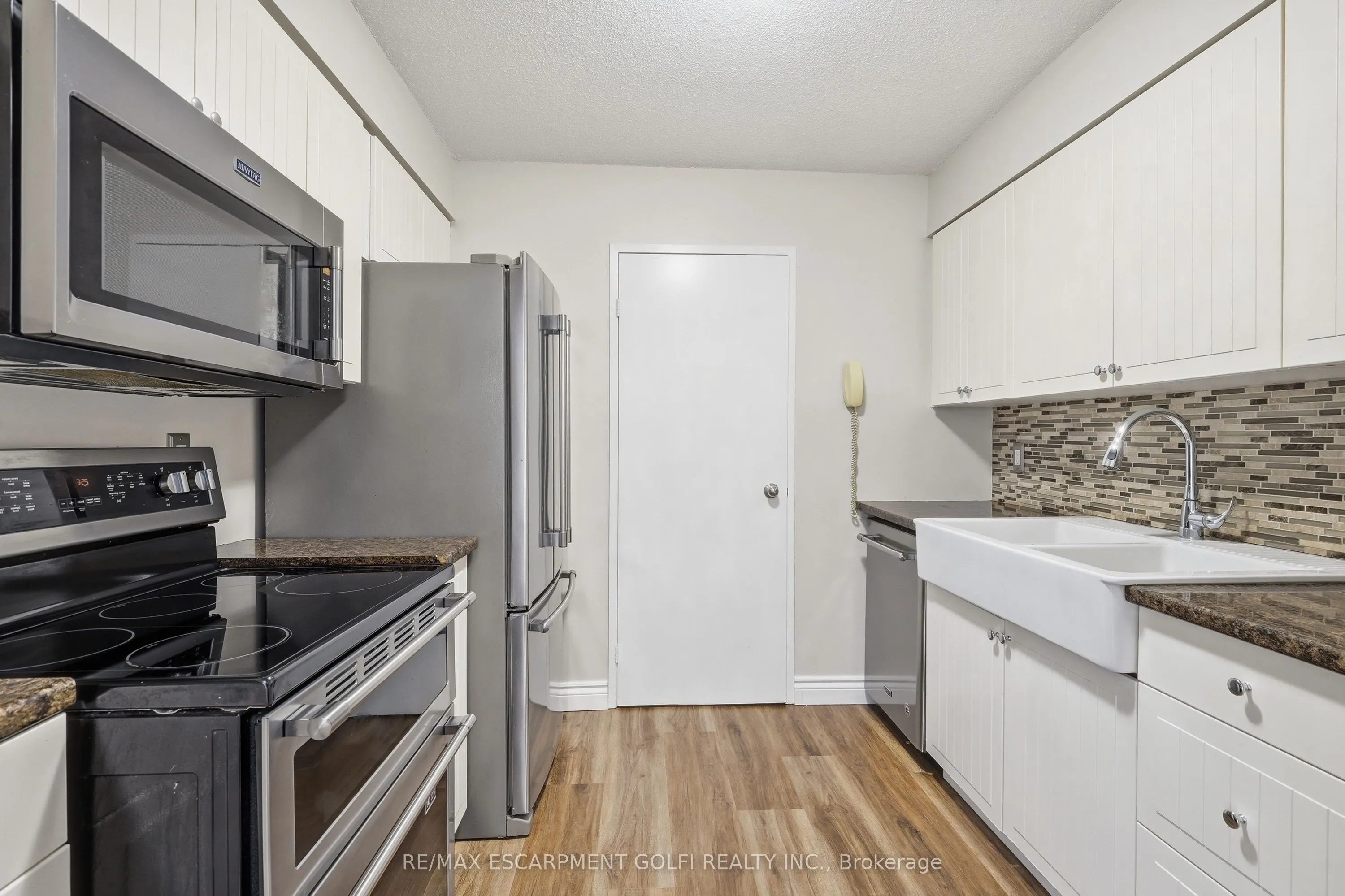 7 Gale Crescent #B3