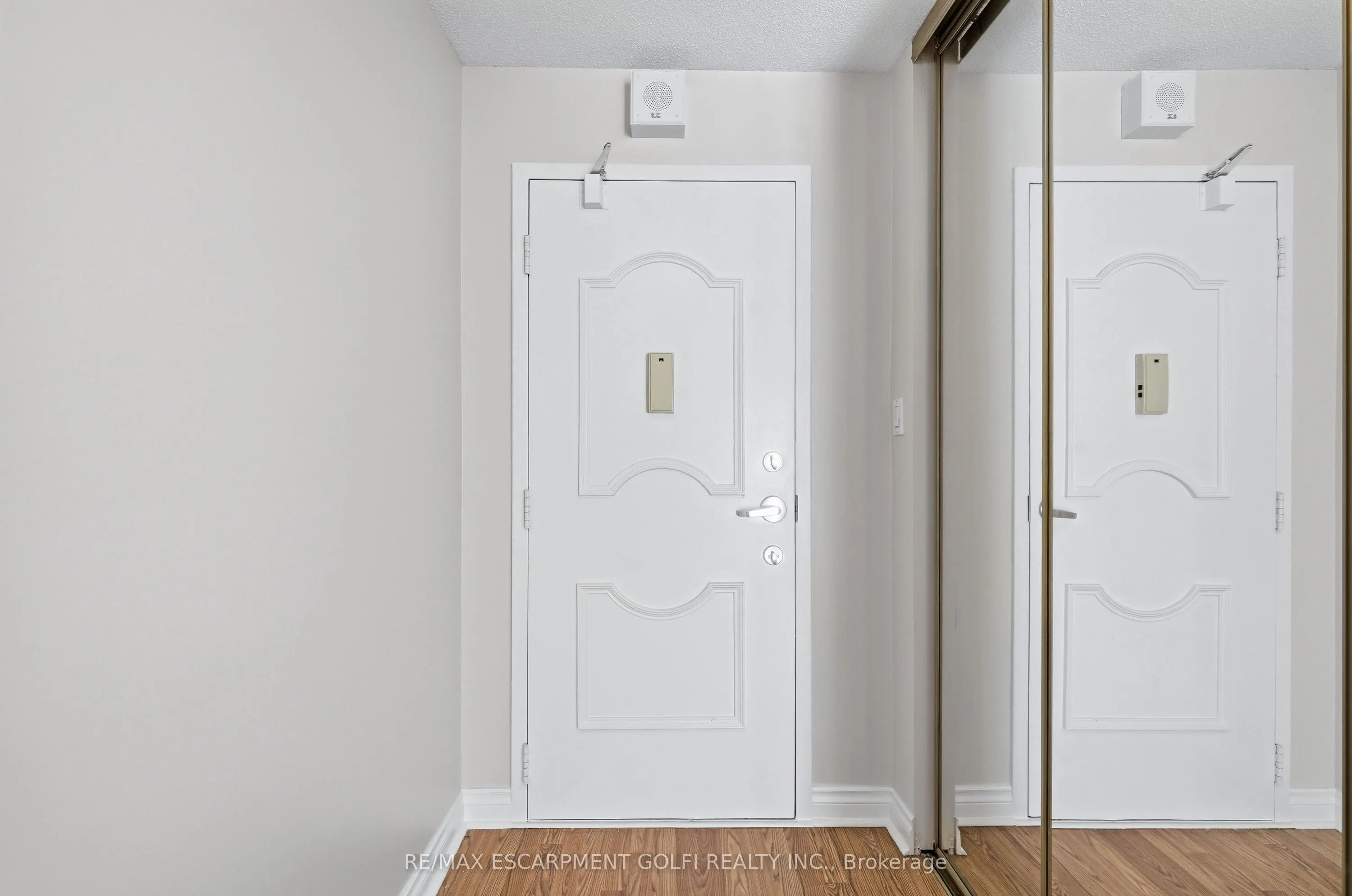 7 Gale Crescent #B3