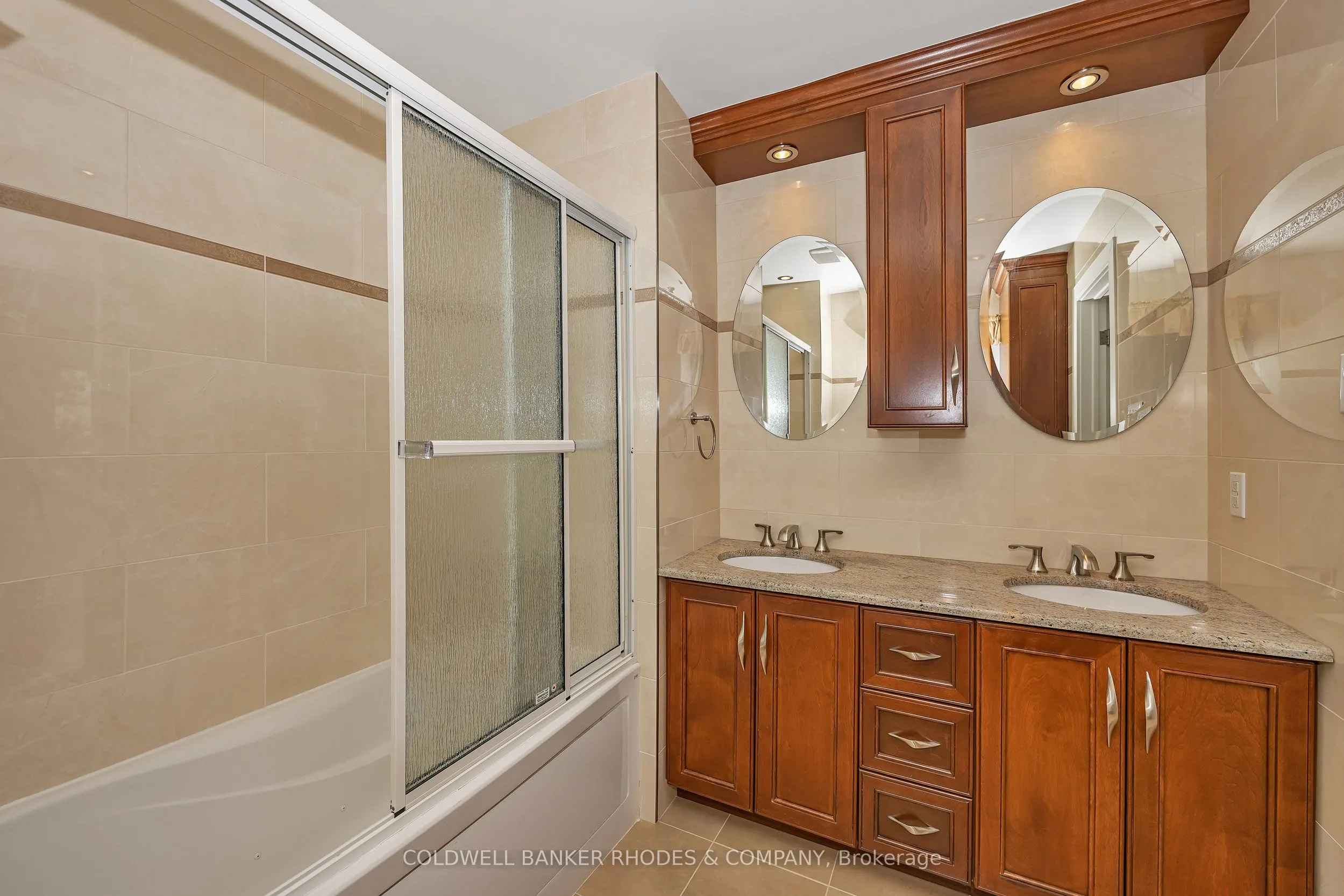 250 Fountain Place #122D