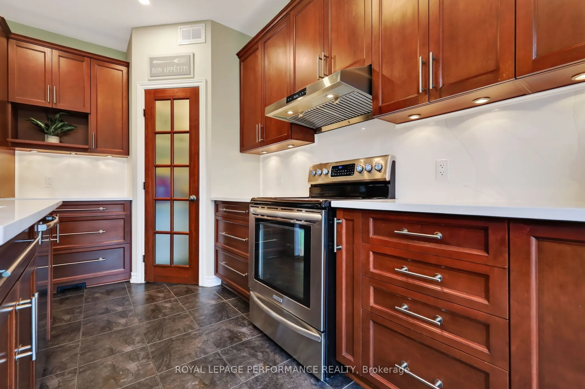816 Azure Street