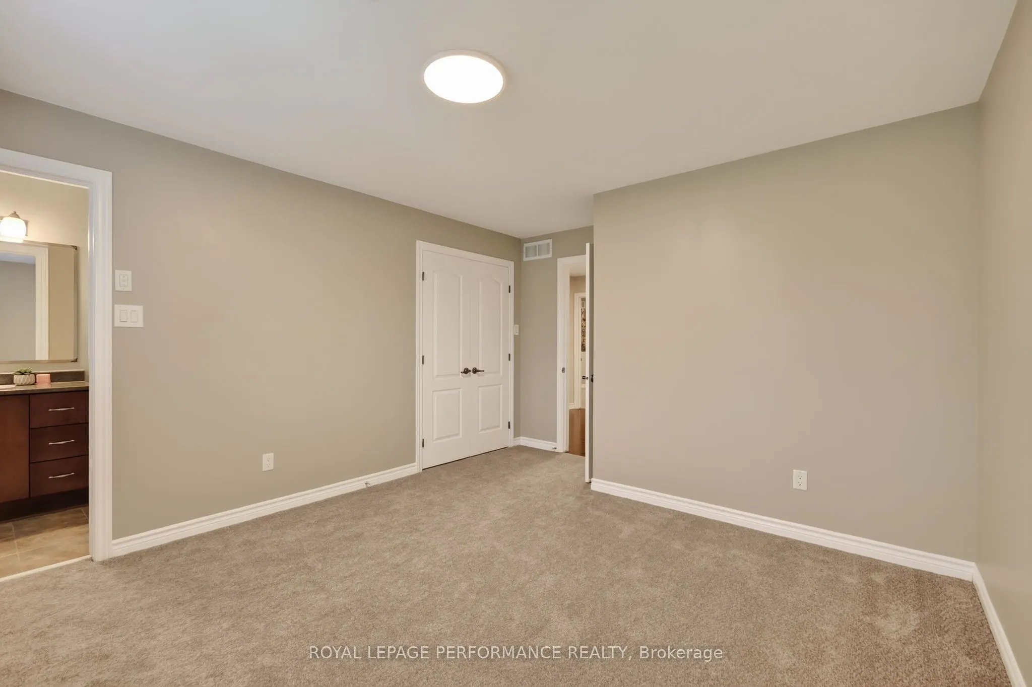 816 Azure Street
