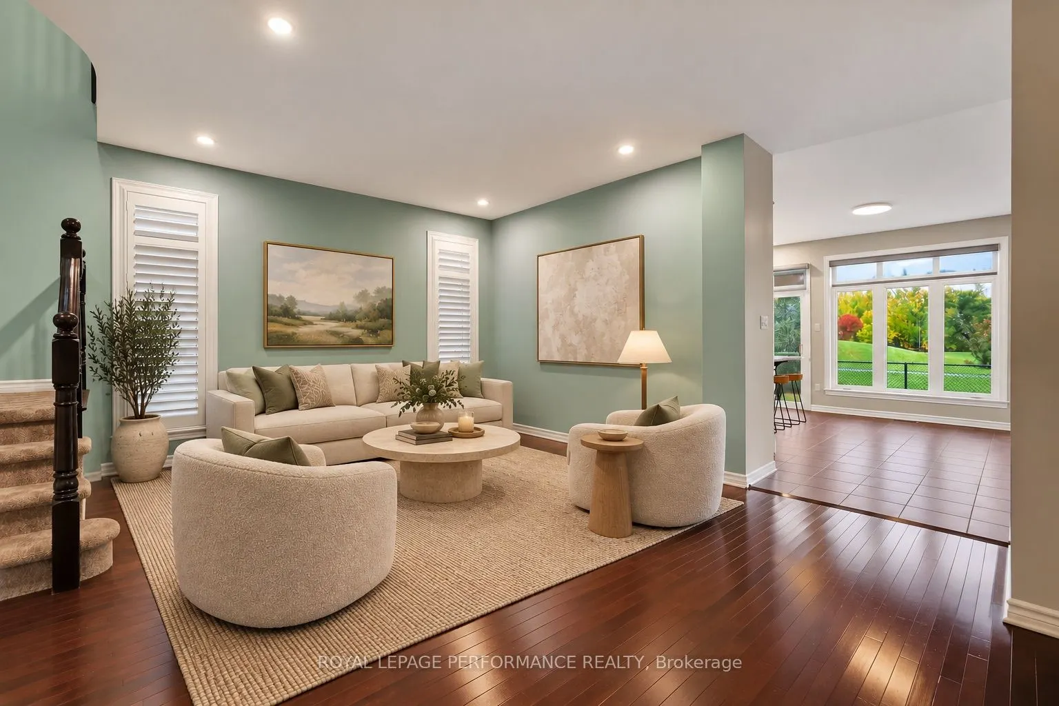 816 Azure Street