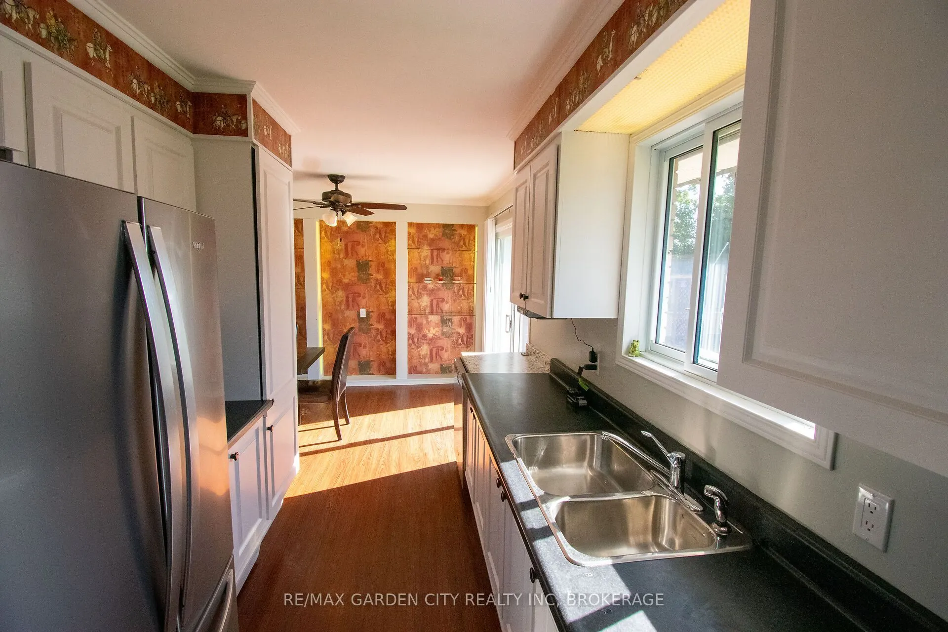 15 Karen Crescent
