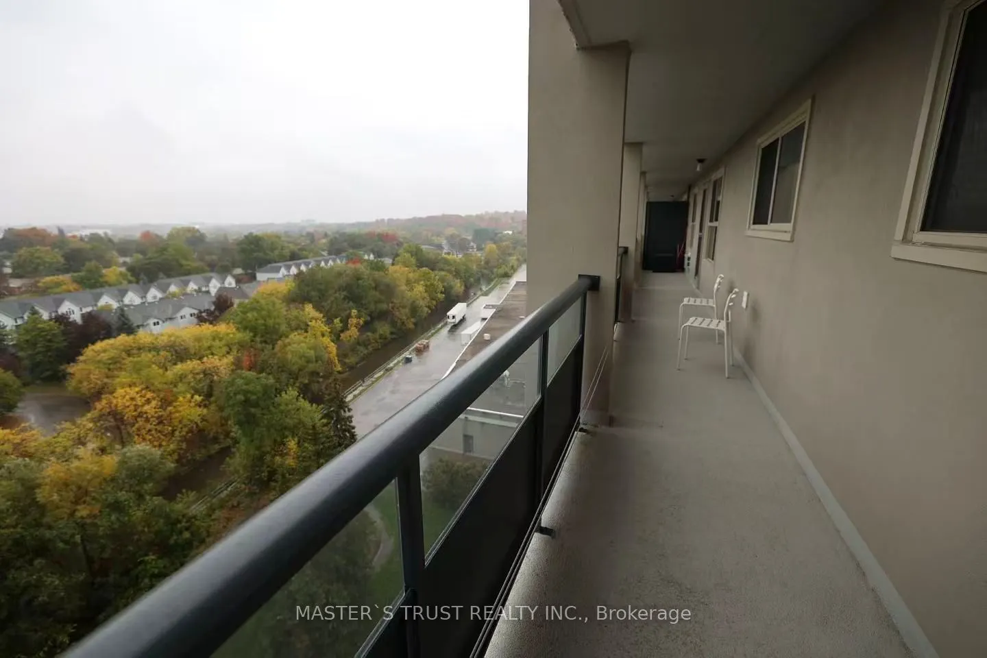 58 Bridgeport Road E #1108