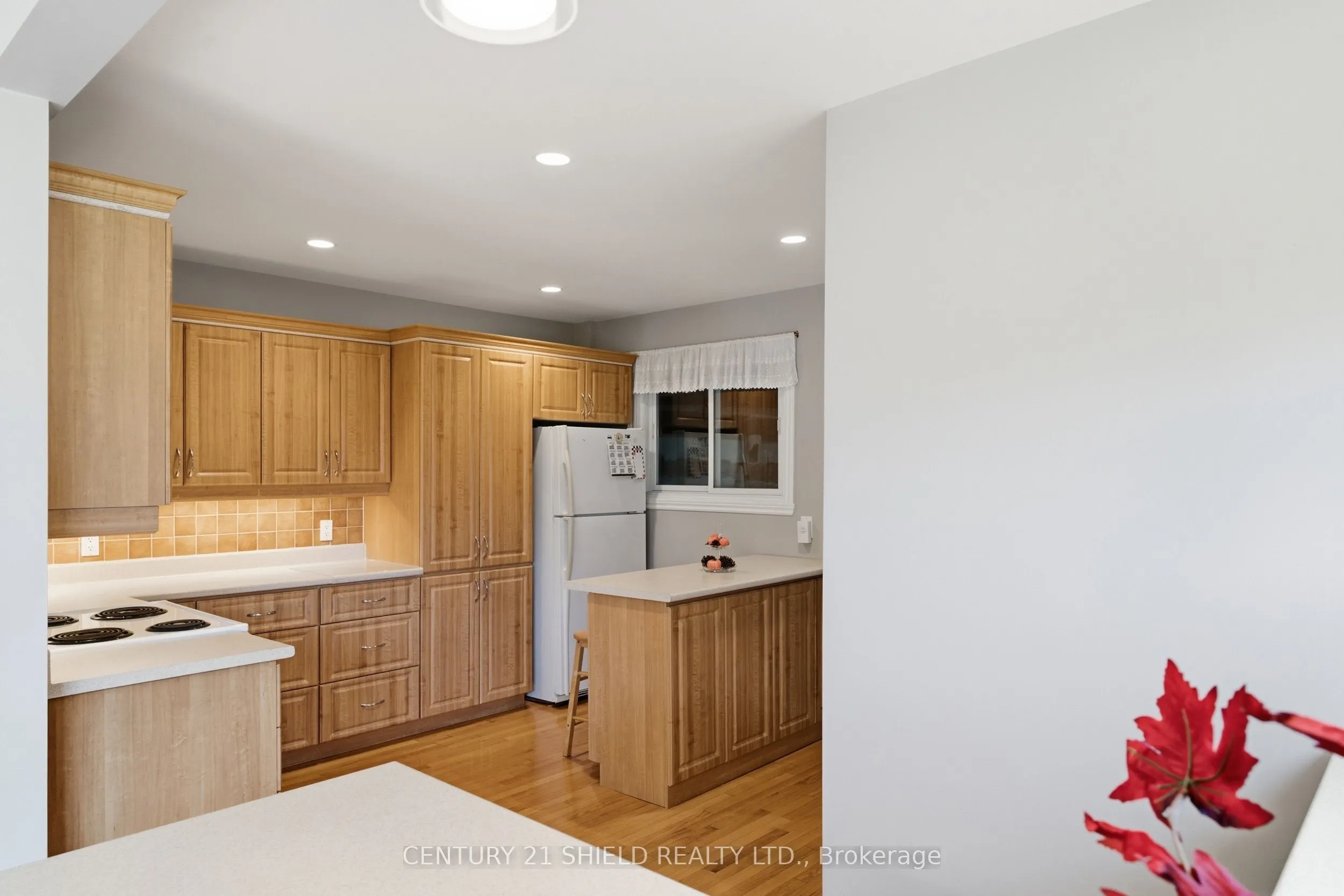 19634 MARCOUX Road