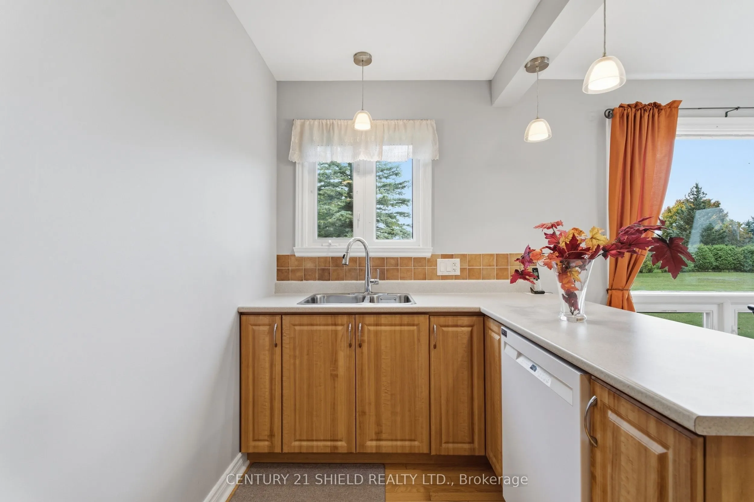 19634 MARCOUX Road