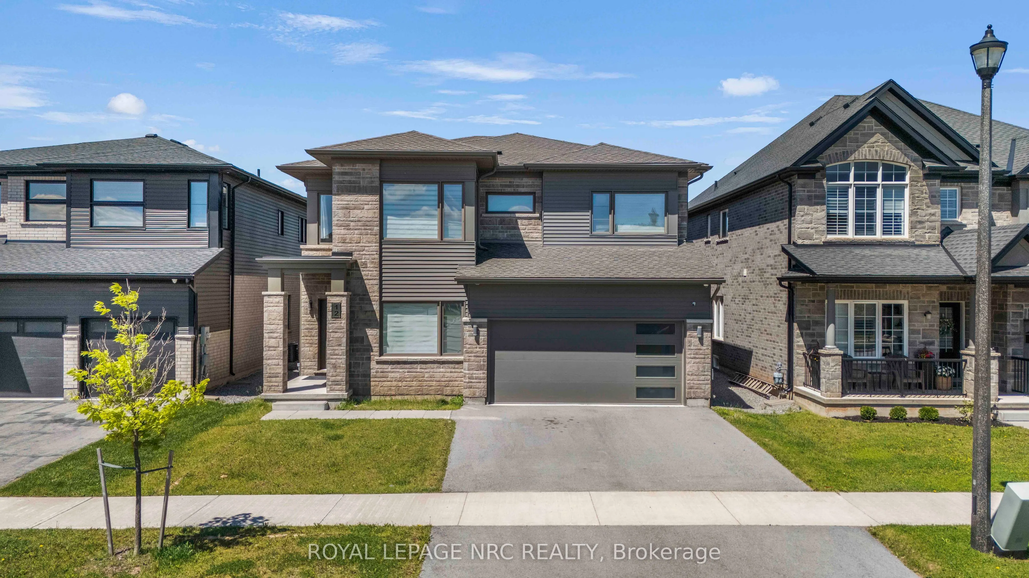 12 Swan Avenue