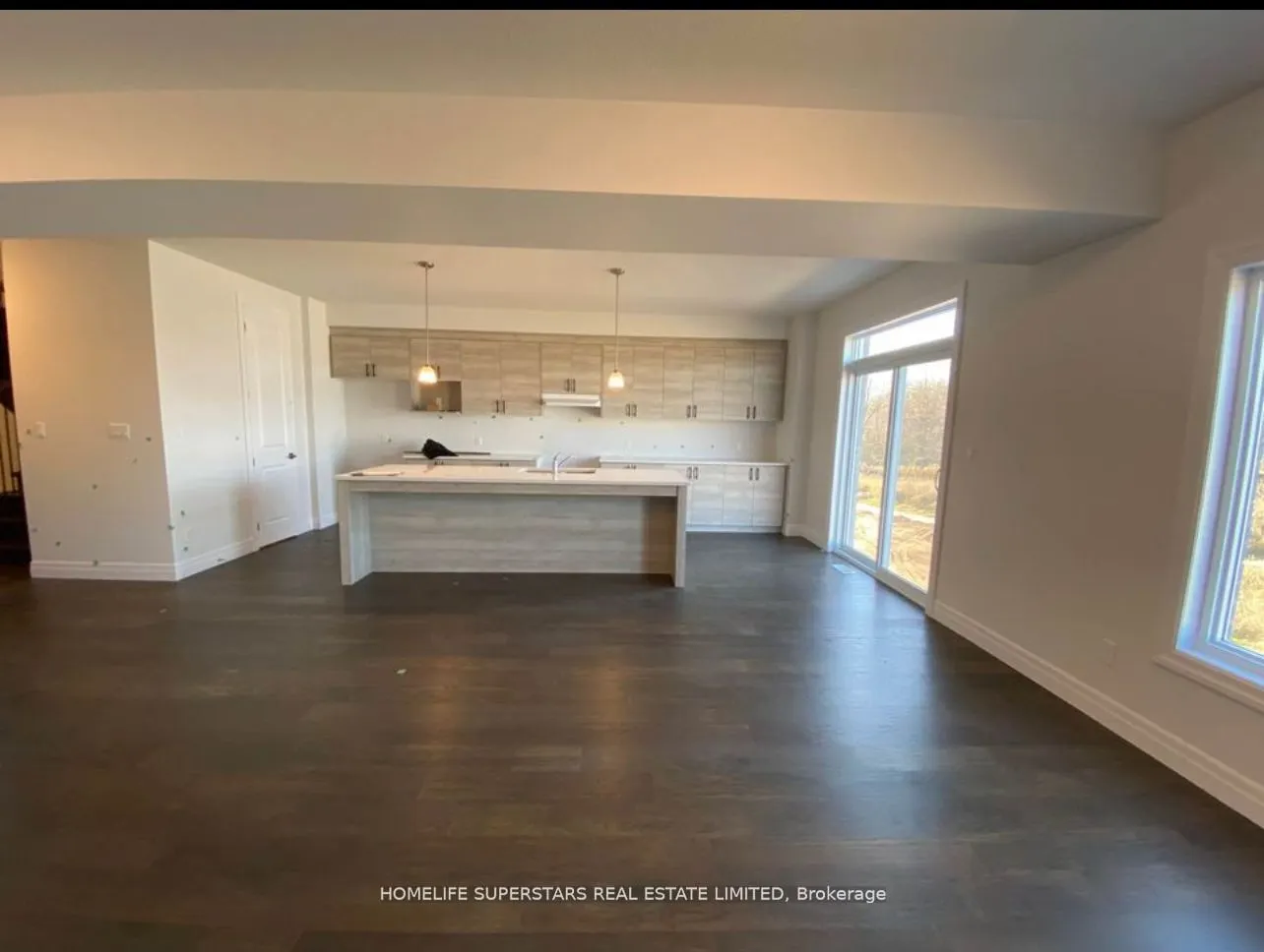32 Faith Street #7