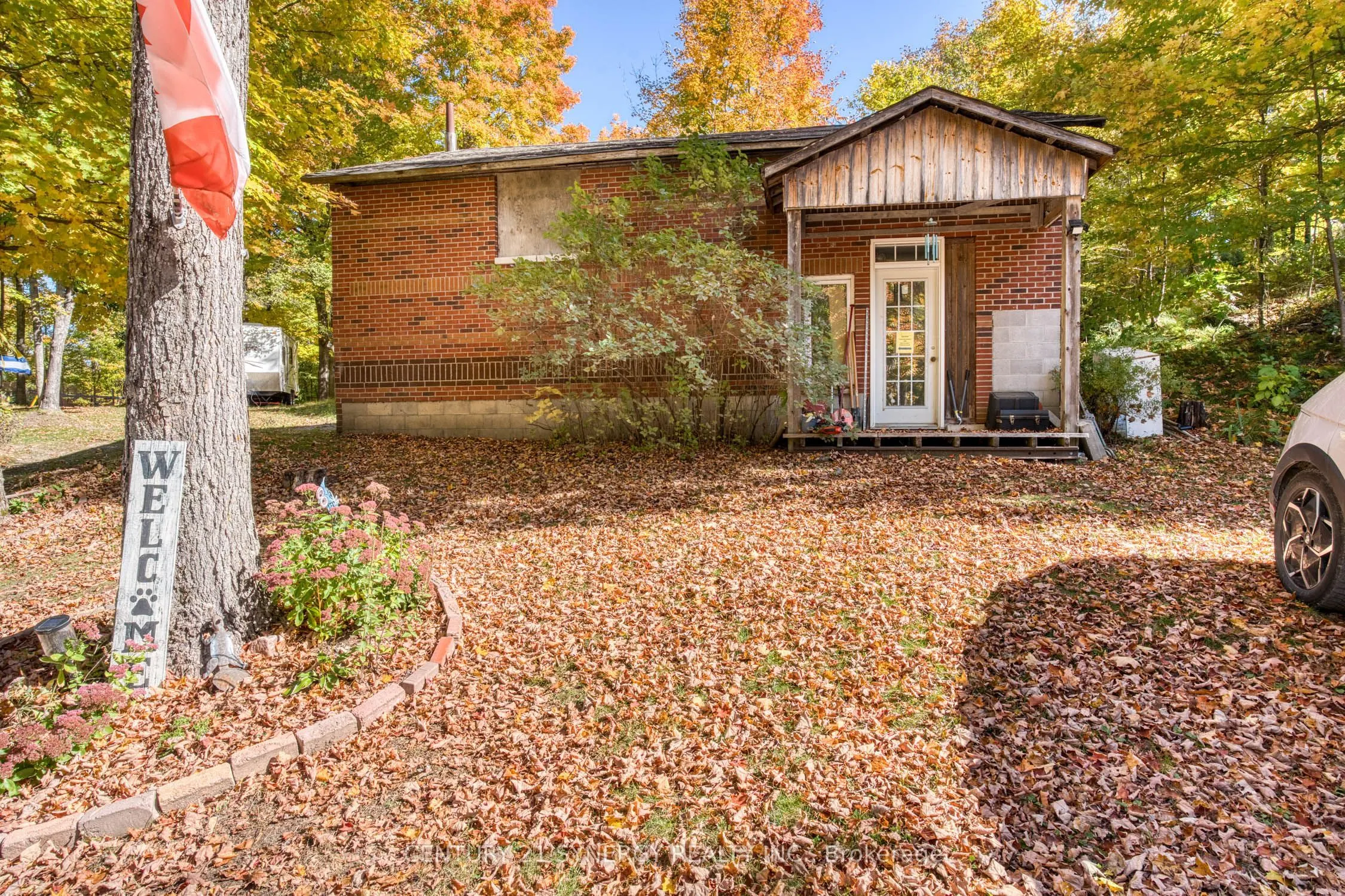 555 Sugarbush Way