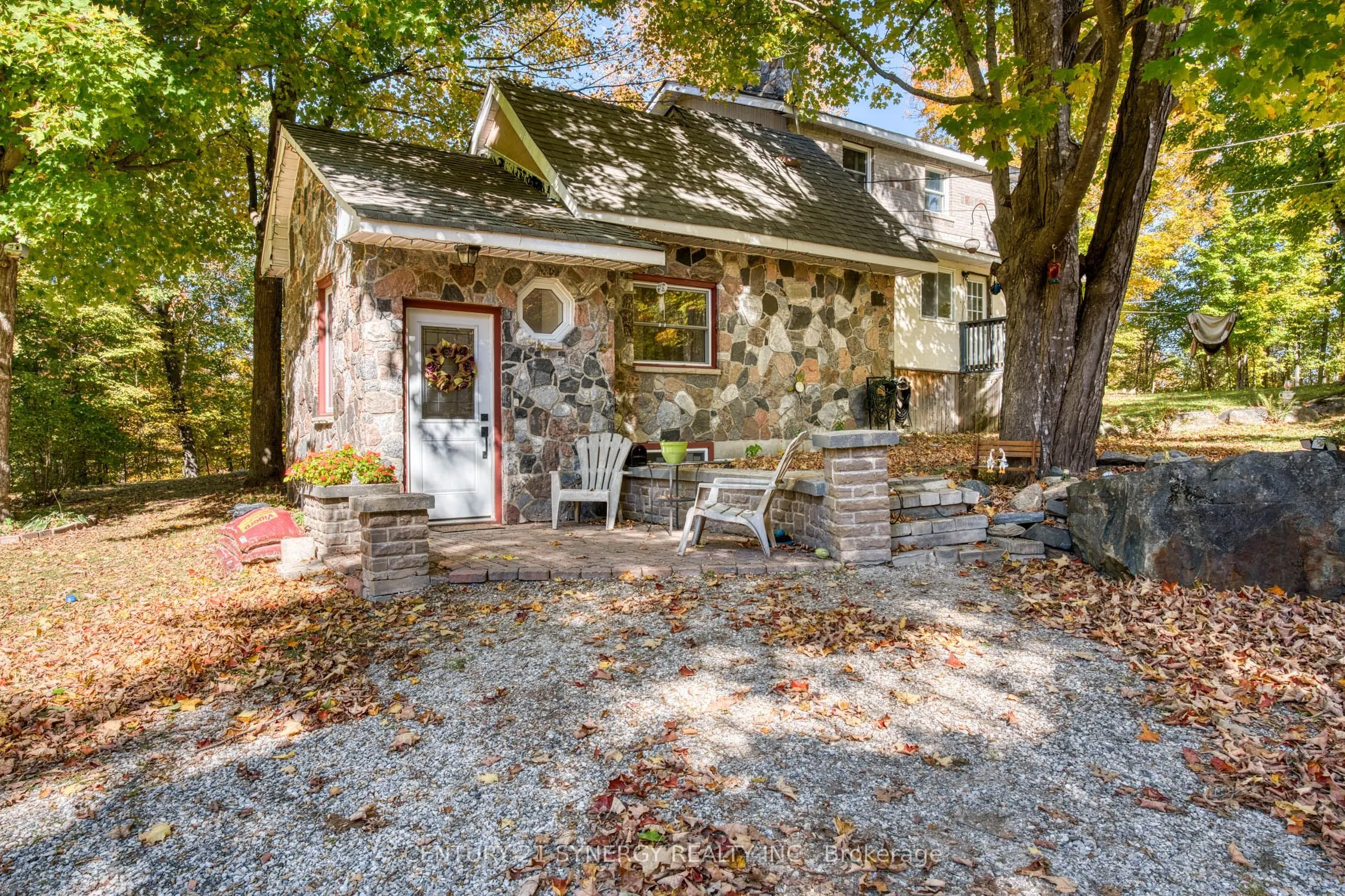 555 Sugarbush Way