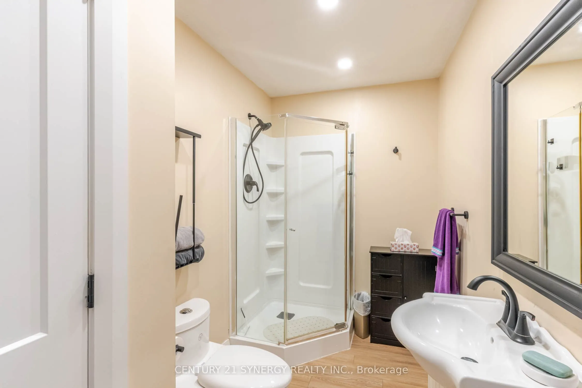 555 Sugarbush Way