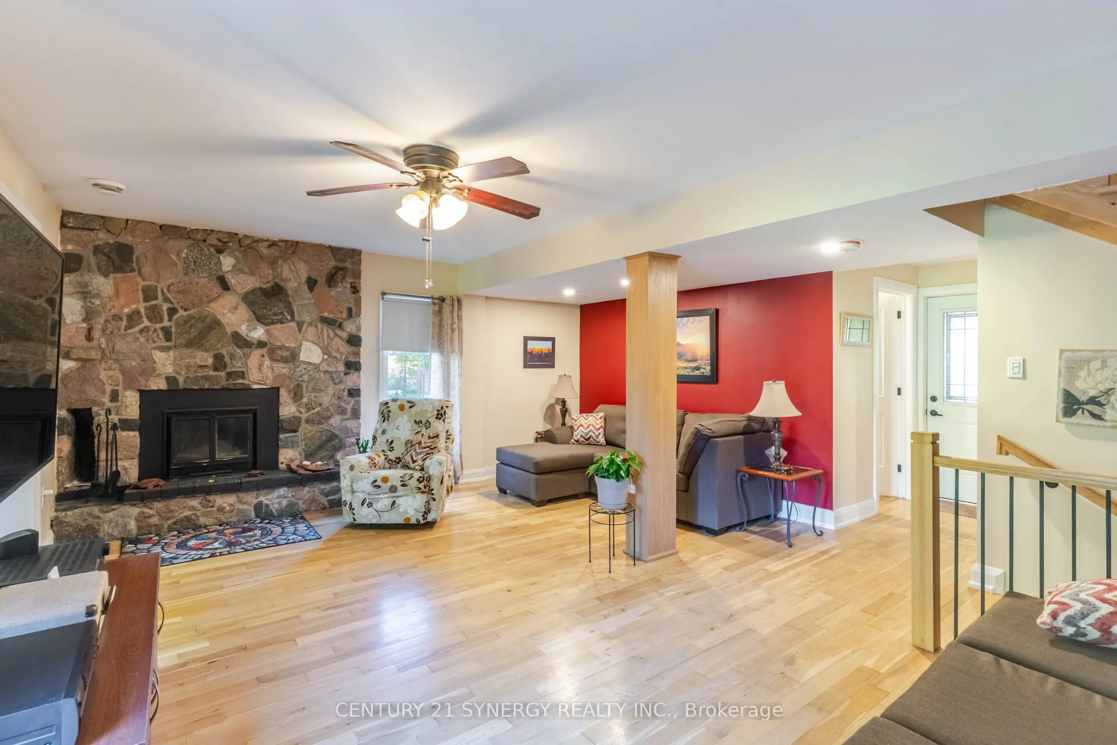 555 Sugarbush Way