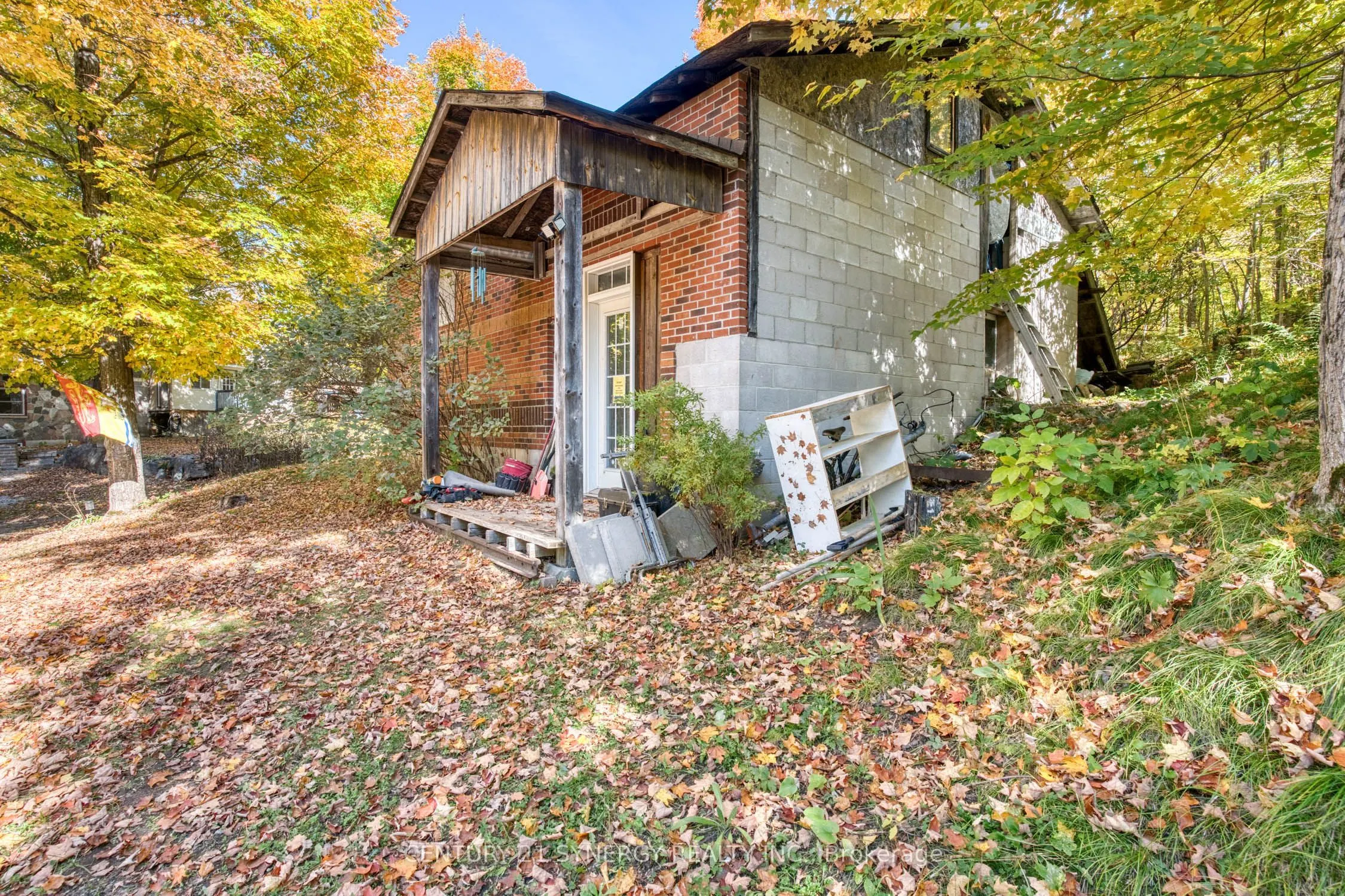 555 Sugarbush Way