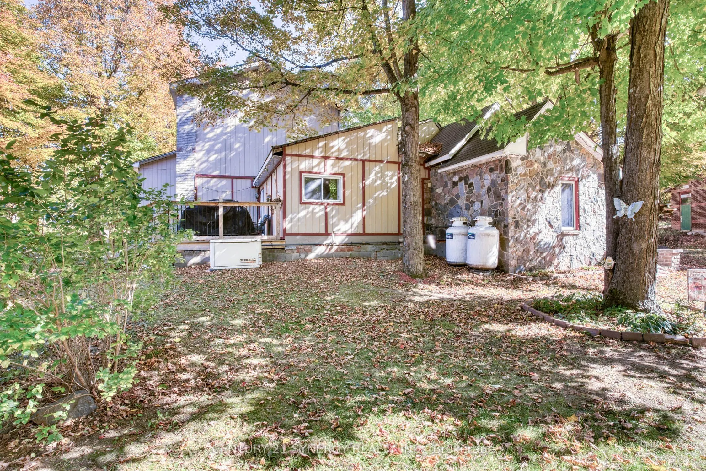 555 Sugarbush Way