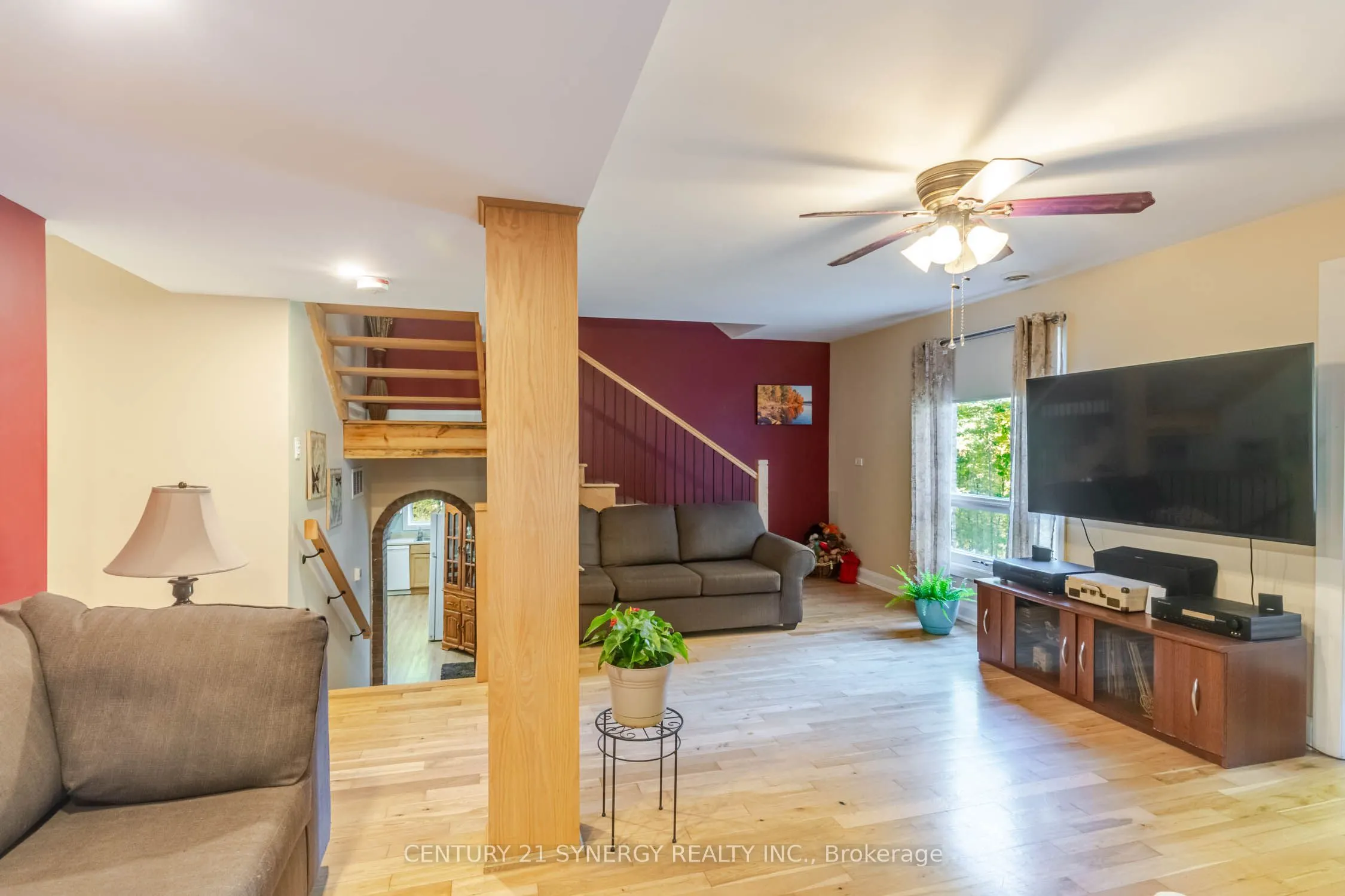 555 Sugarbush Way
