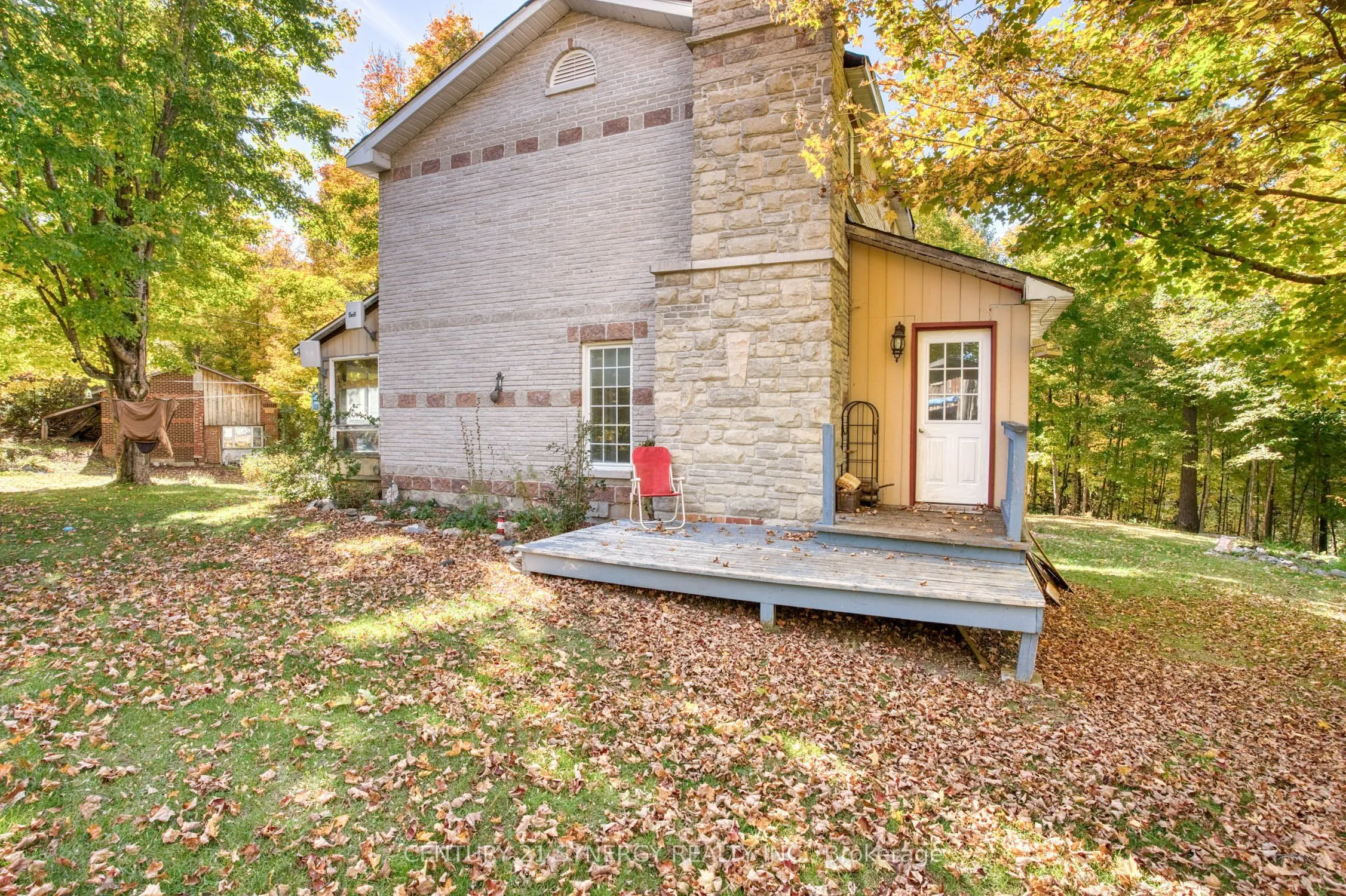 555 Sugarbush Way