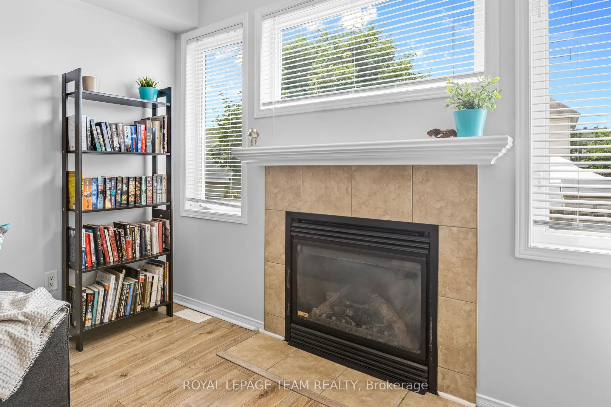 92 Wolff Crescent