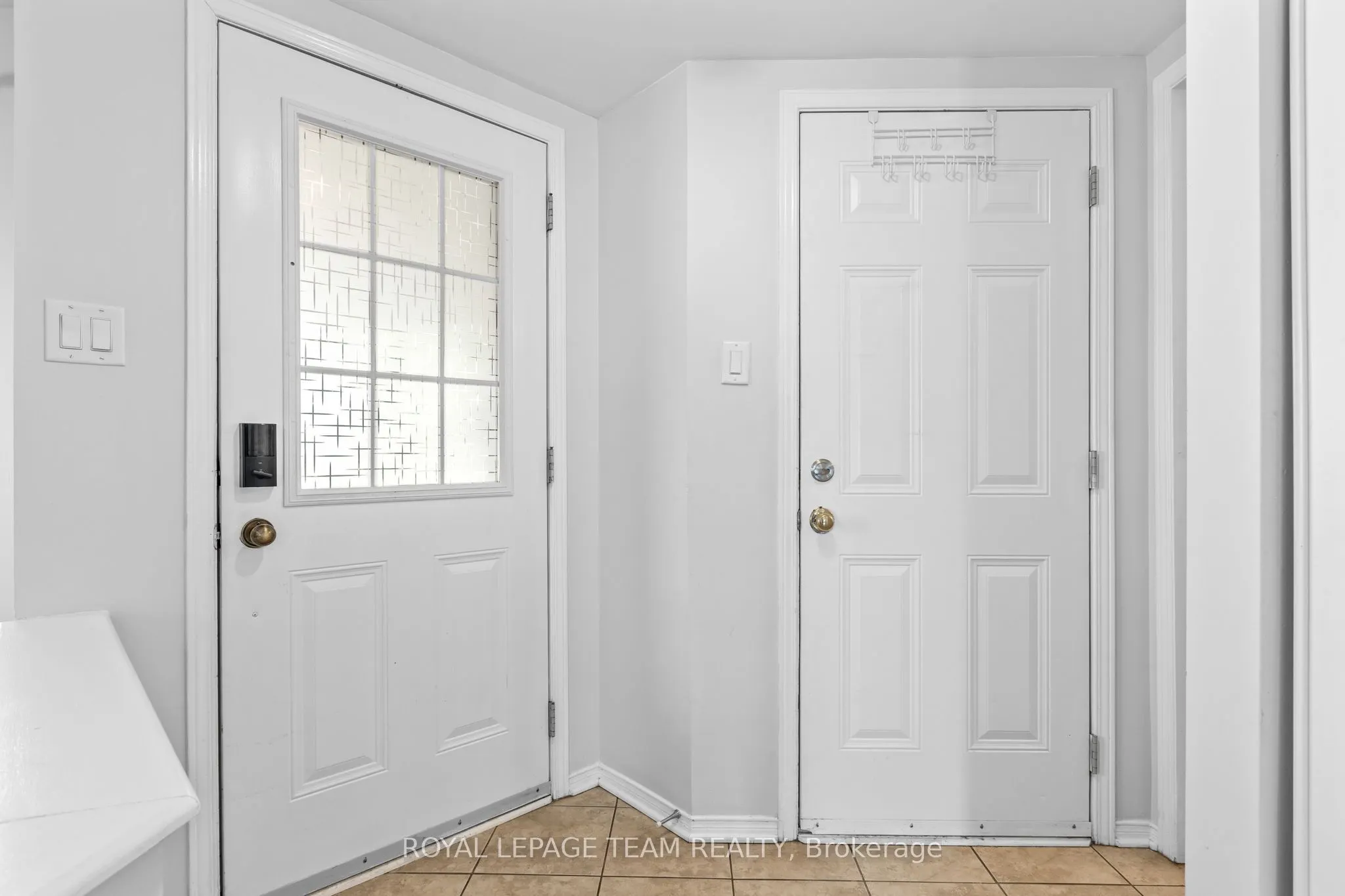 92 Wolff Crescent