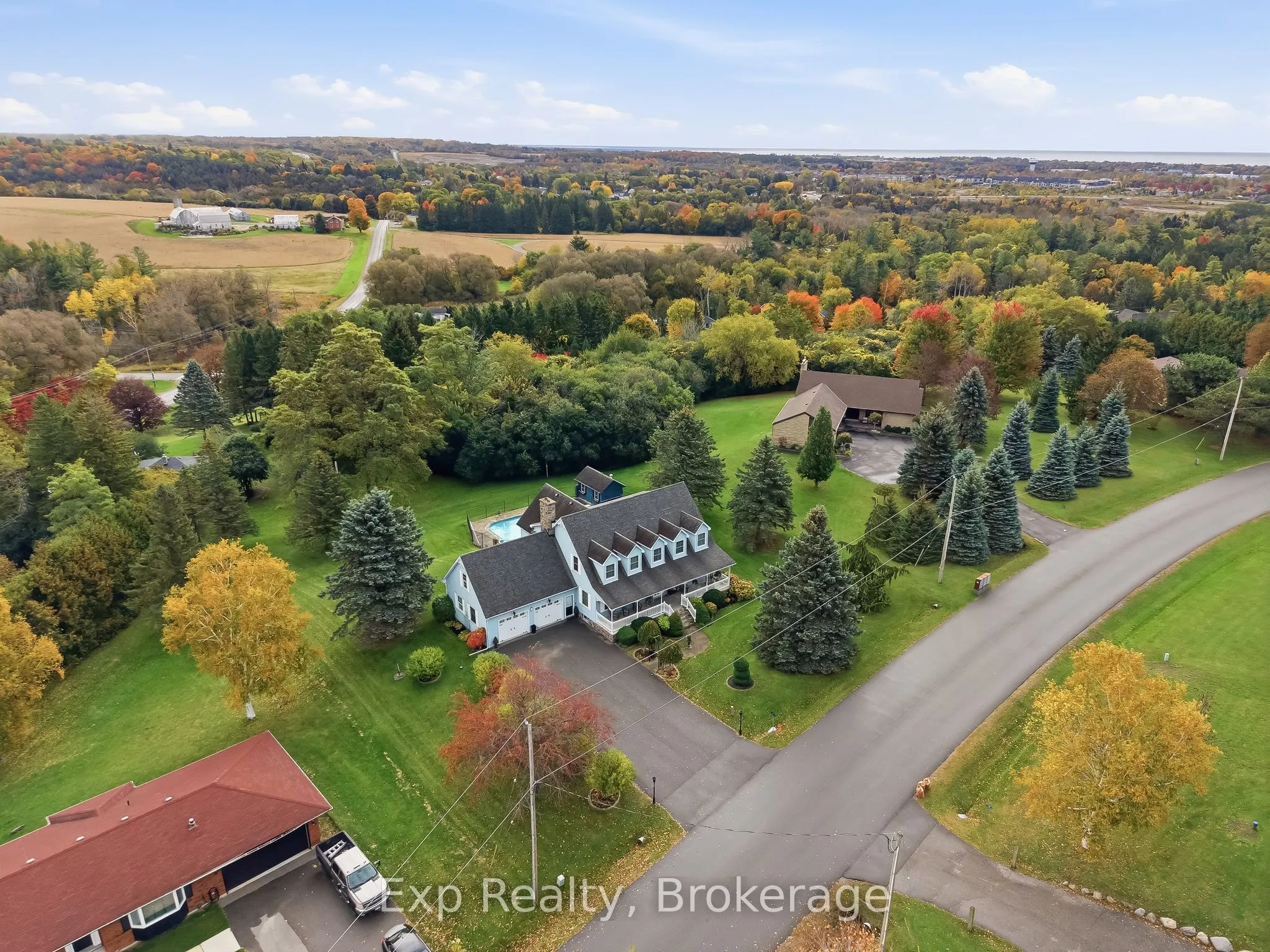 17 Forest Hill Drive