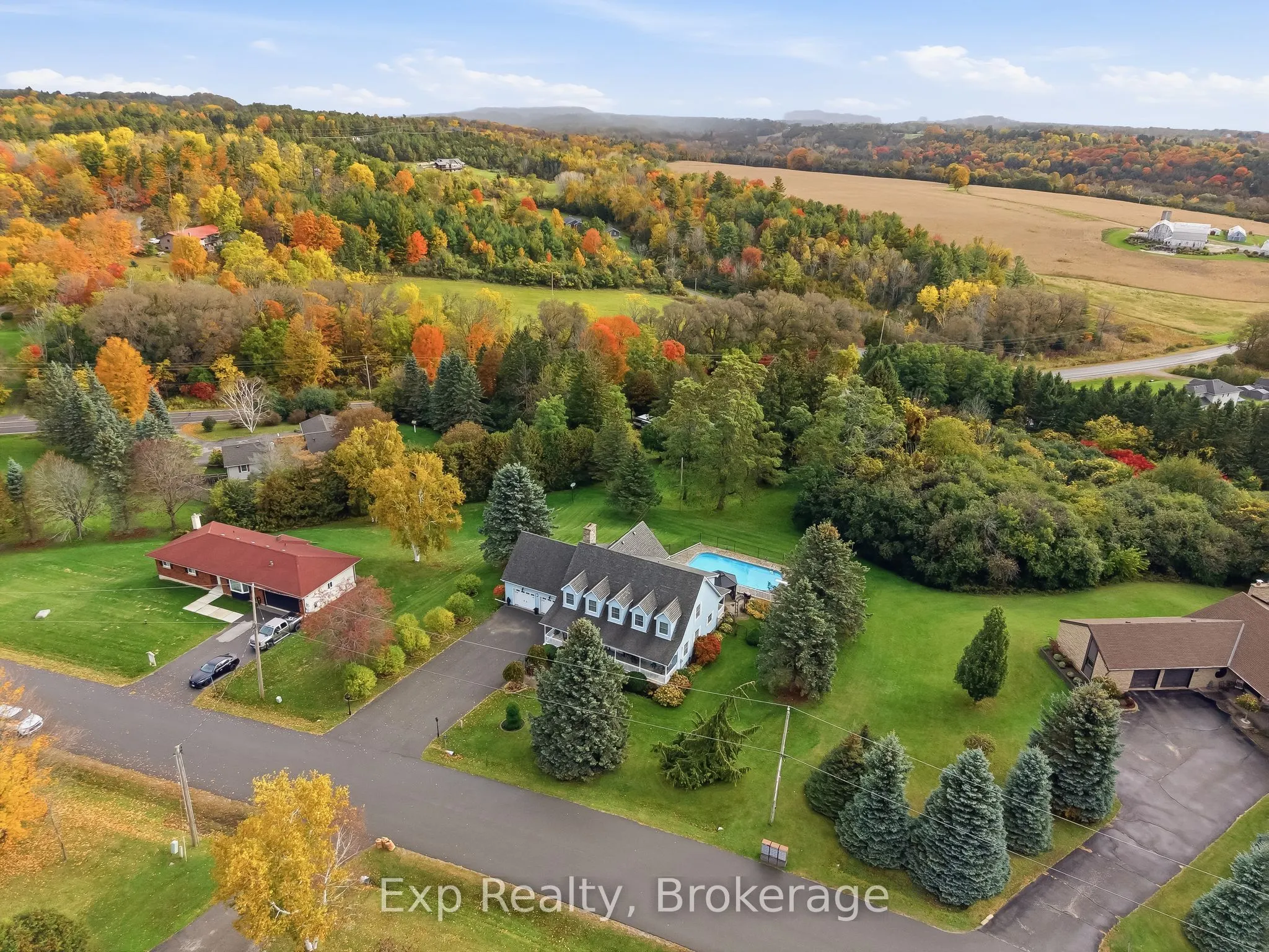17 Forest Hill Drive