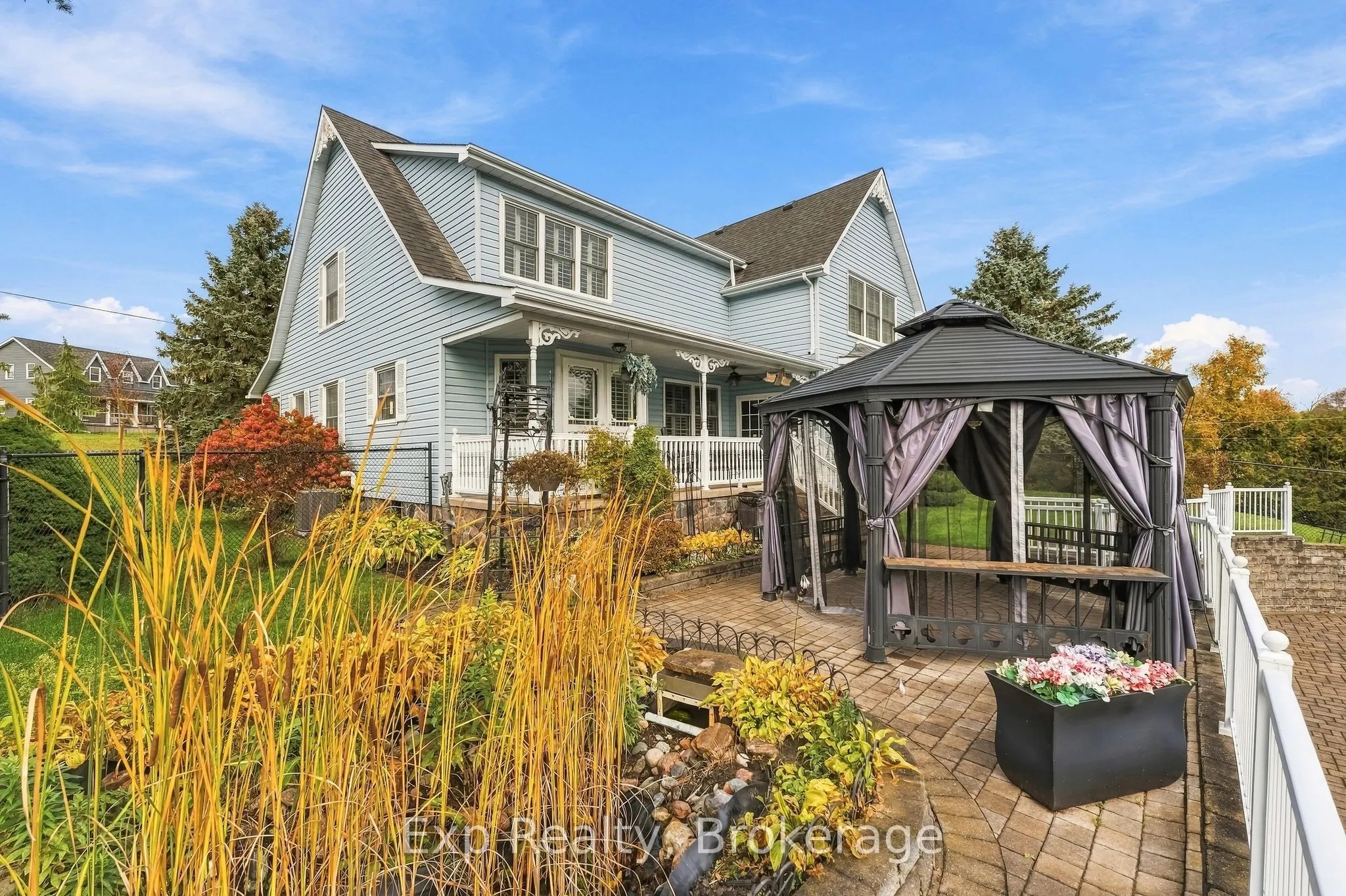 17 Forest Hill Drive