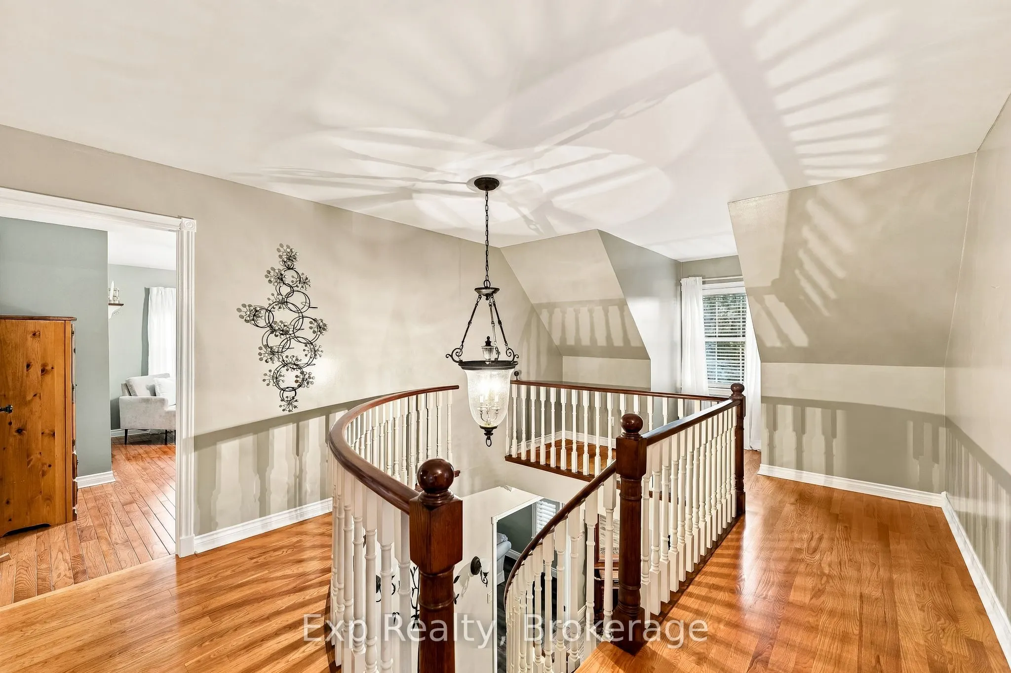 17 Forest Hill Drive