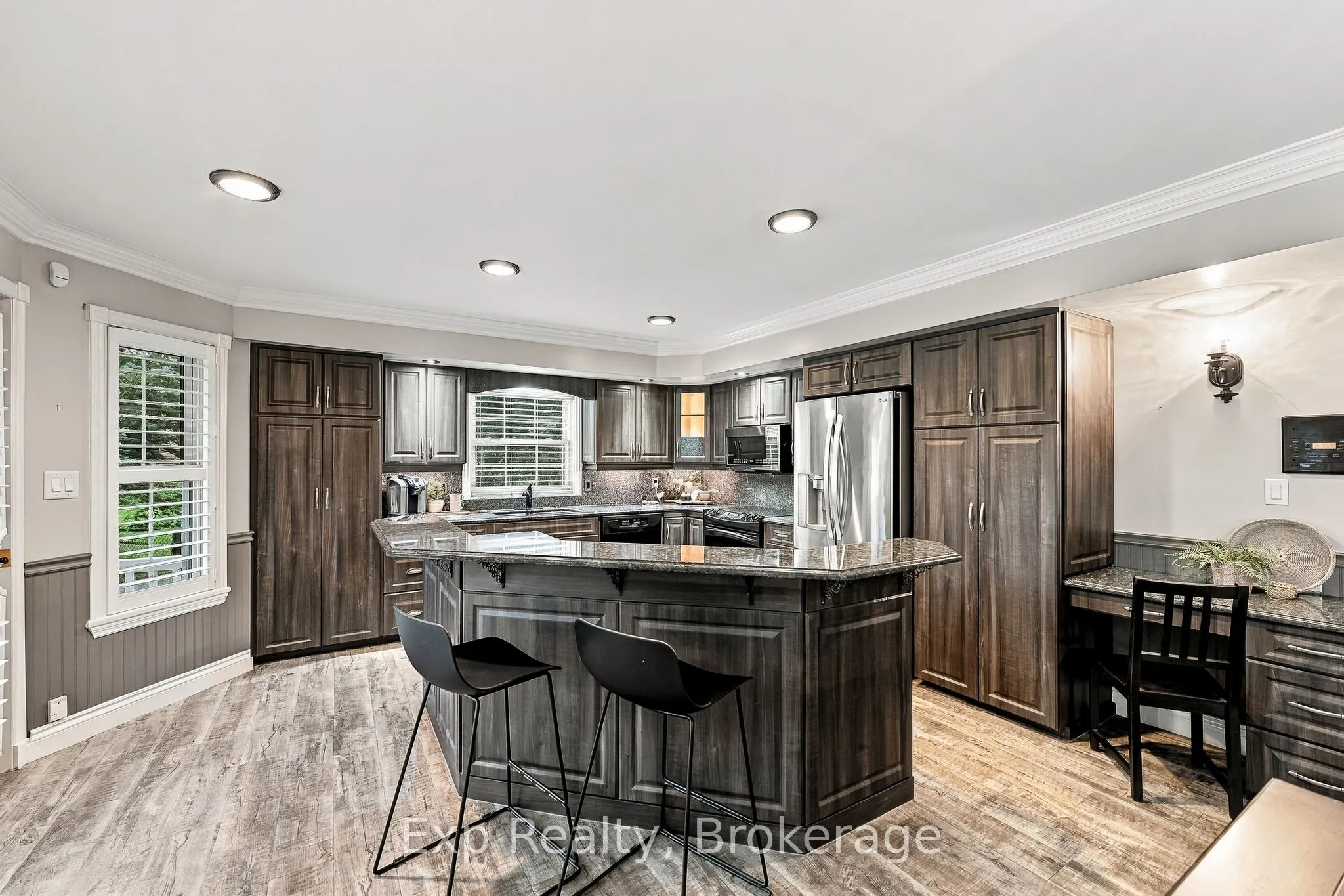17 Forest Hill Drive