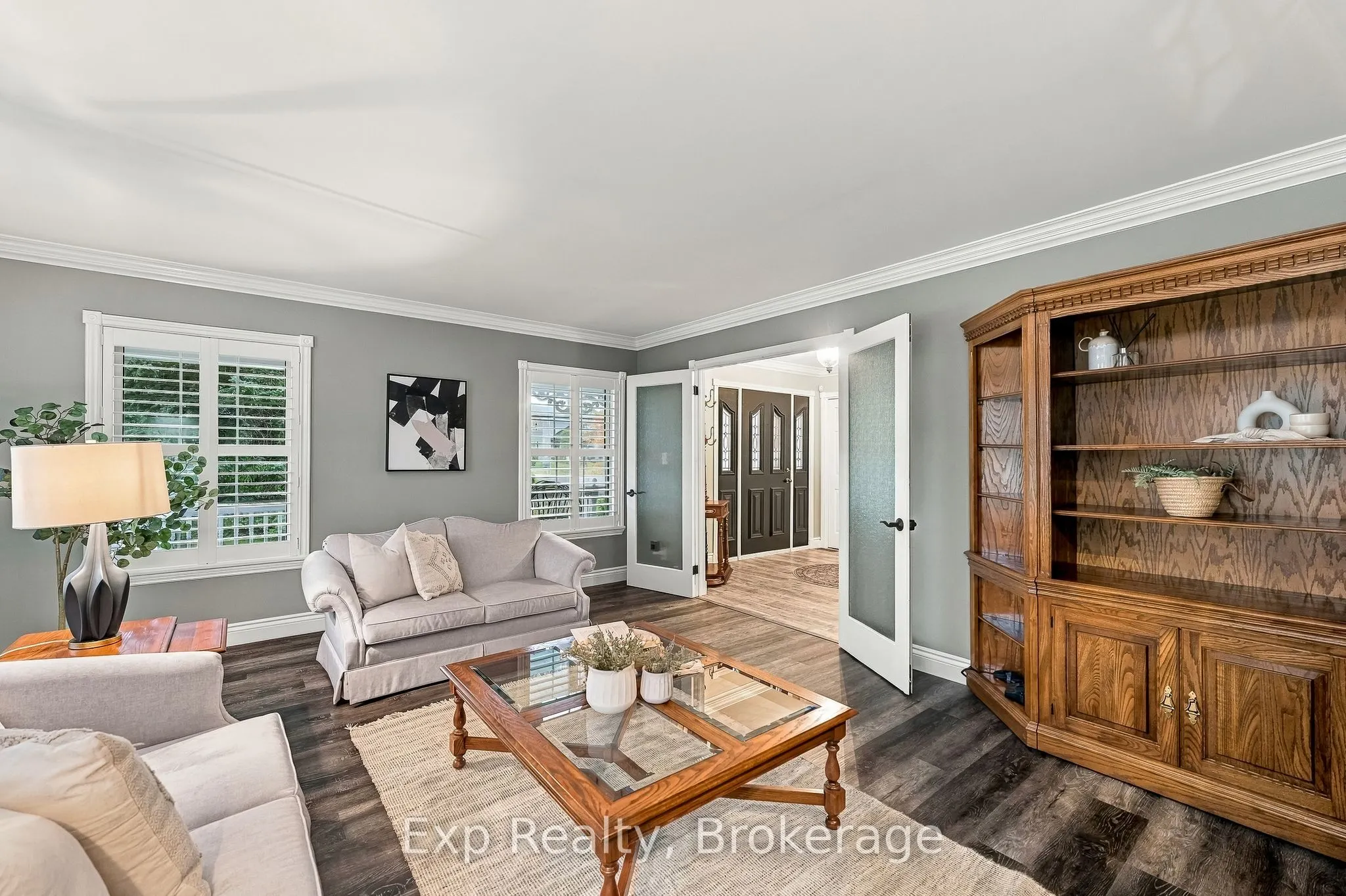 17 Forest Hill Drive