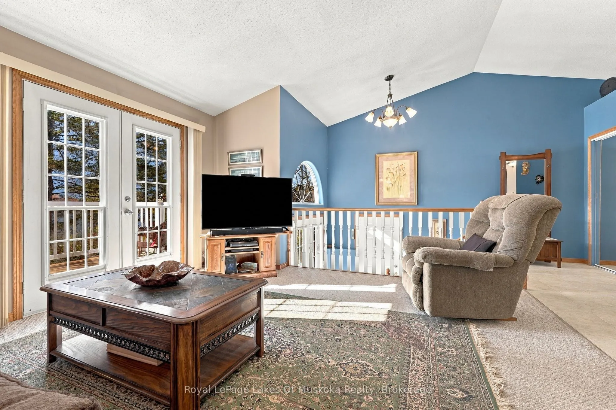 51 Golf Course Road