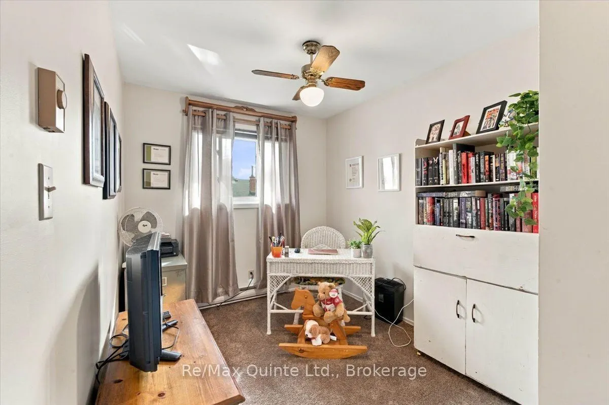 17 Tiffany Place #17