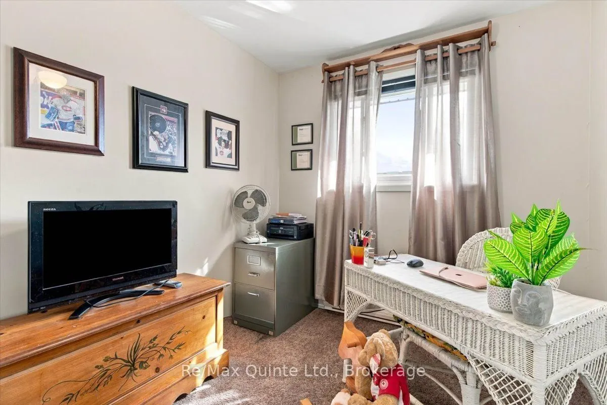 17 Tiffany Place #17