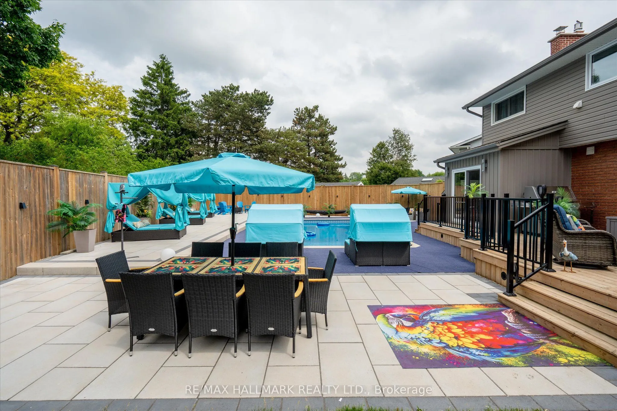 119 Charlotte Place