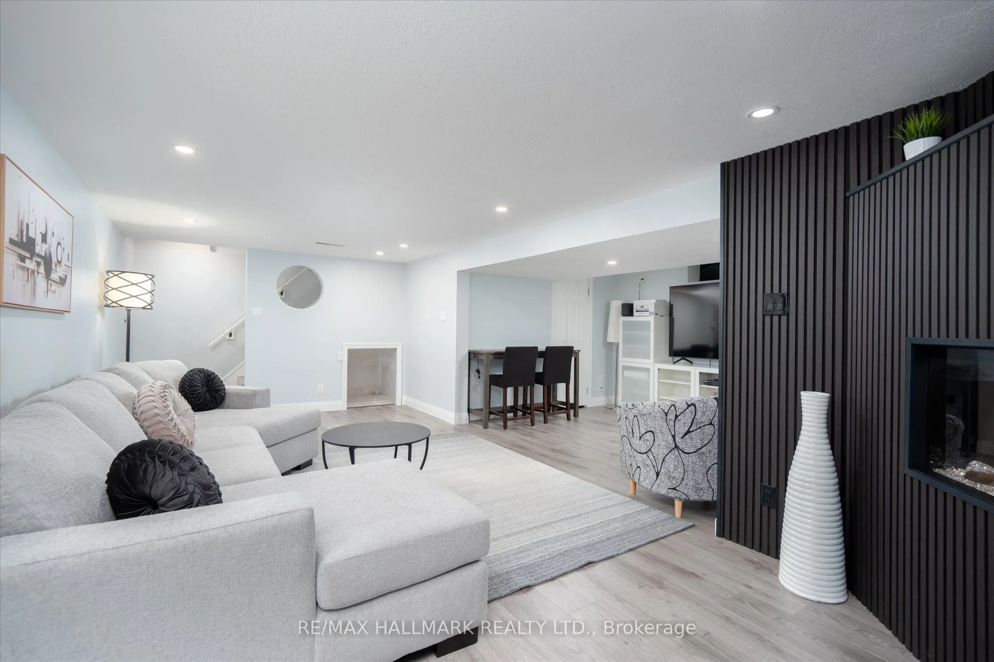 119 Charlotte Place