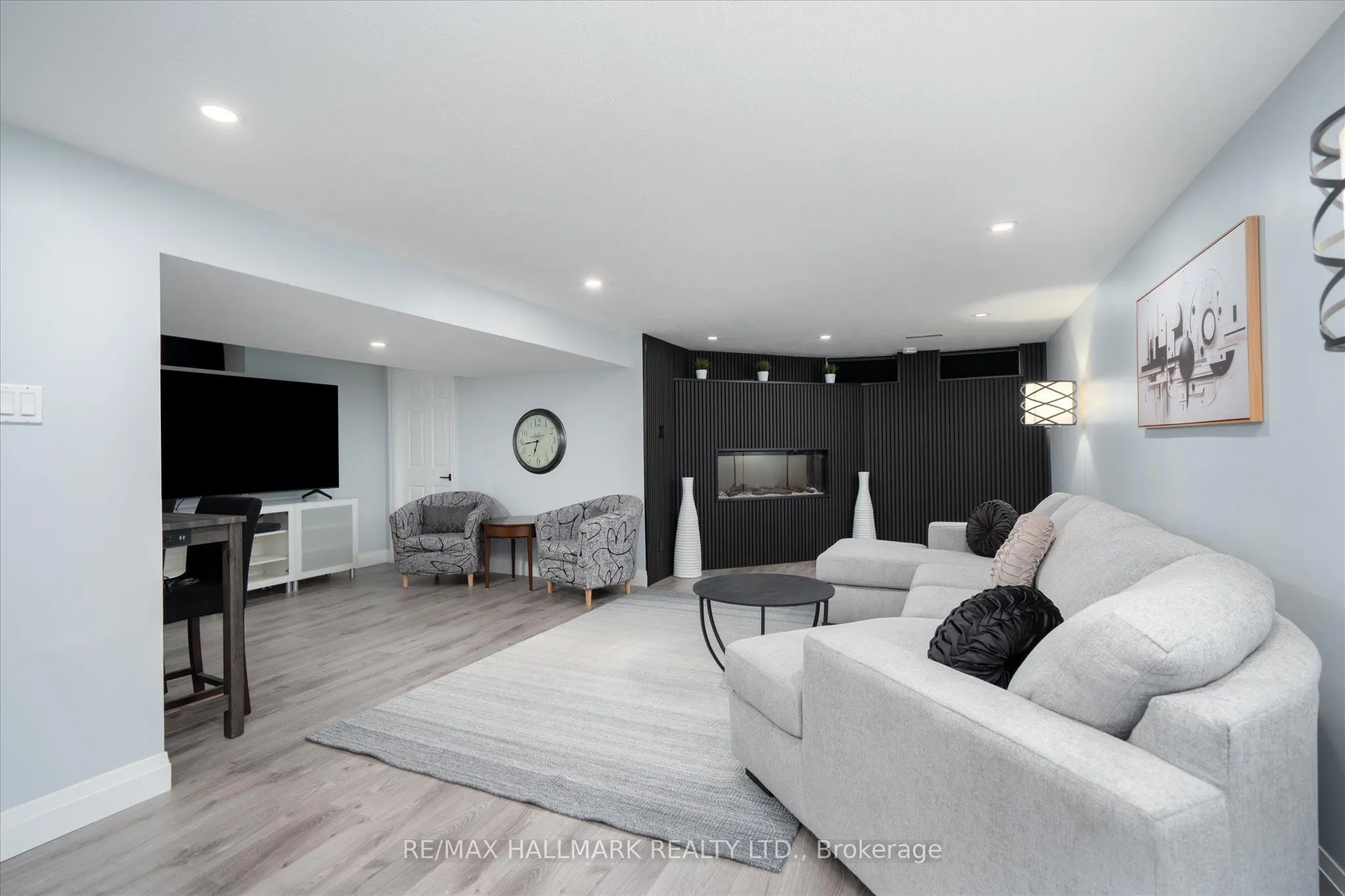 119 Charlotte Place