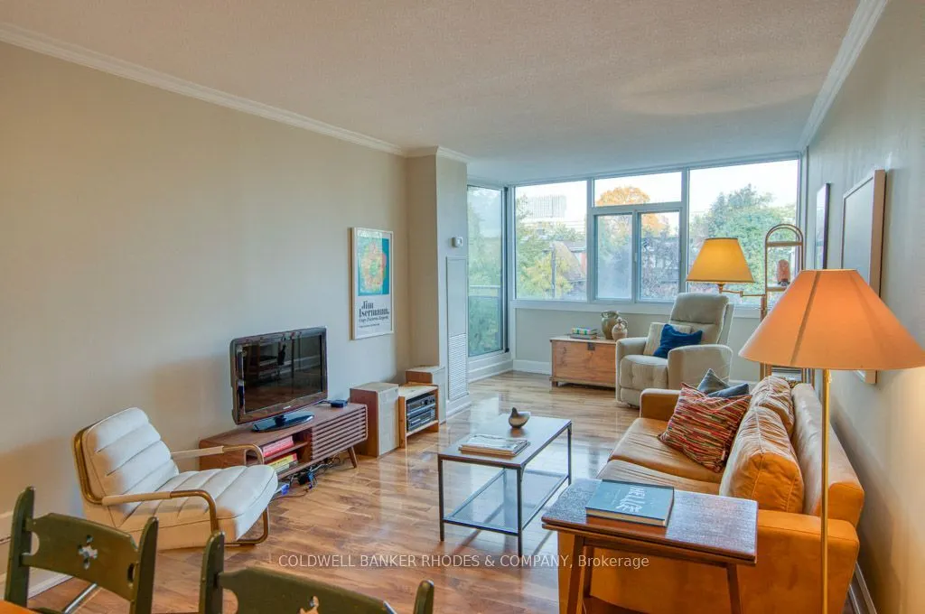 60 Mcleod Street #405