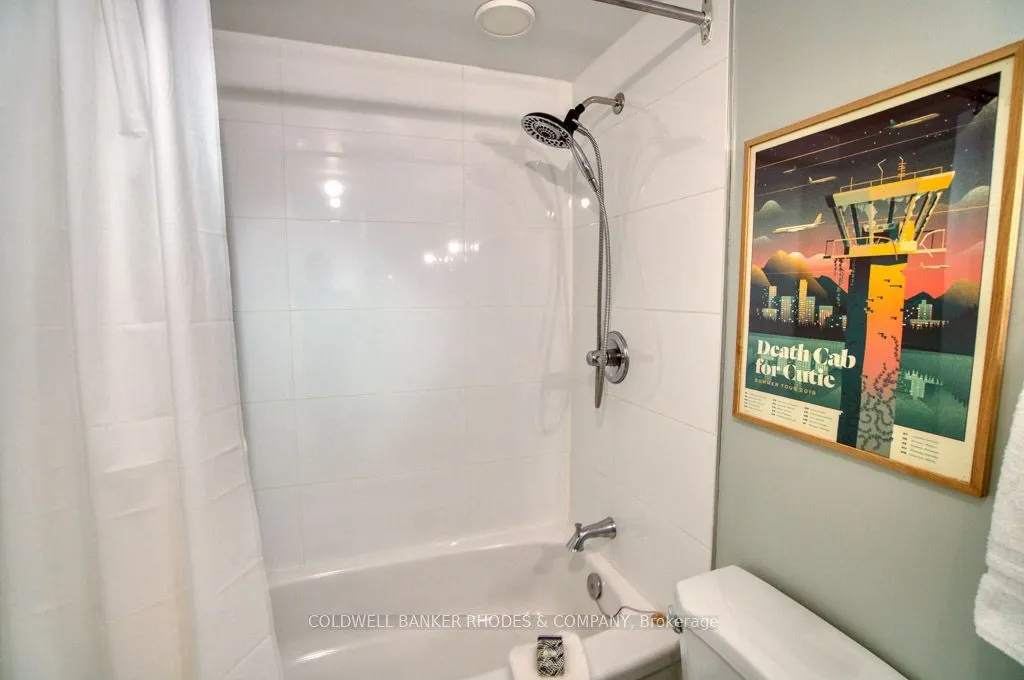60 Mcleod Street #405