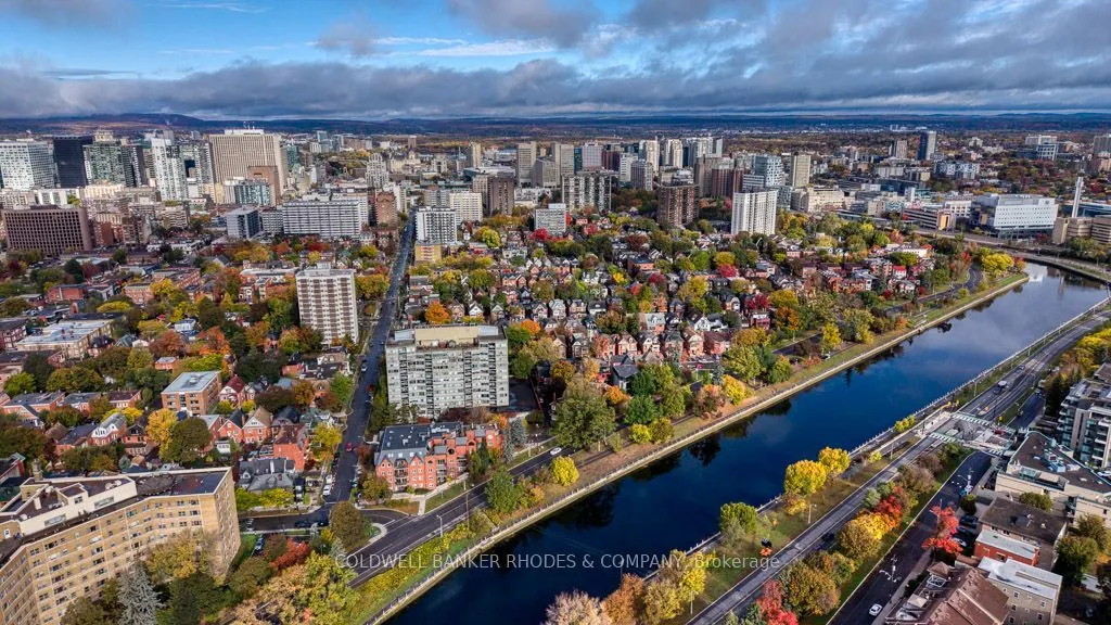 60 Mcleod Street #405