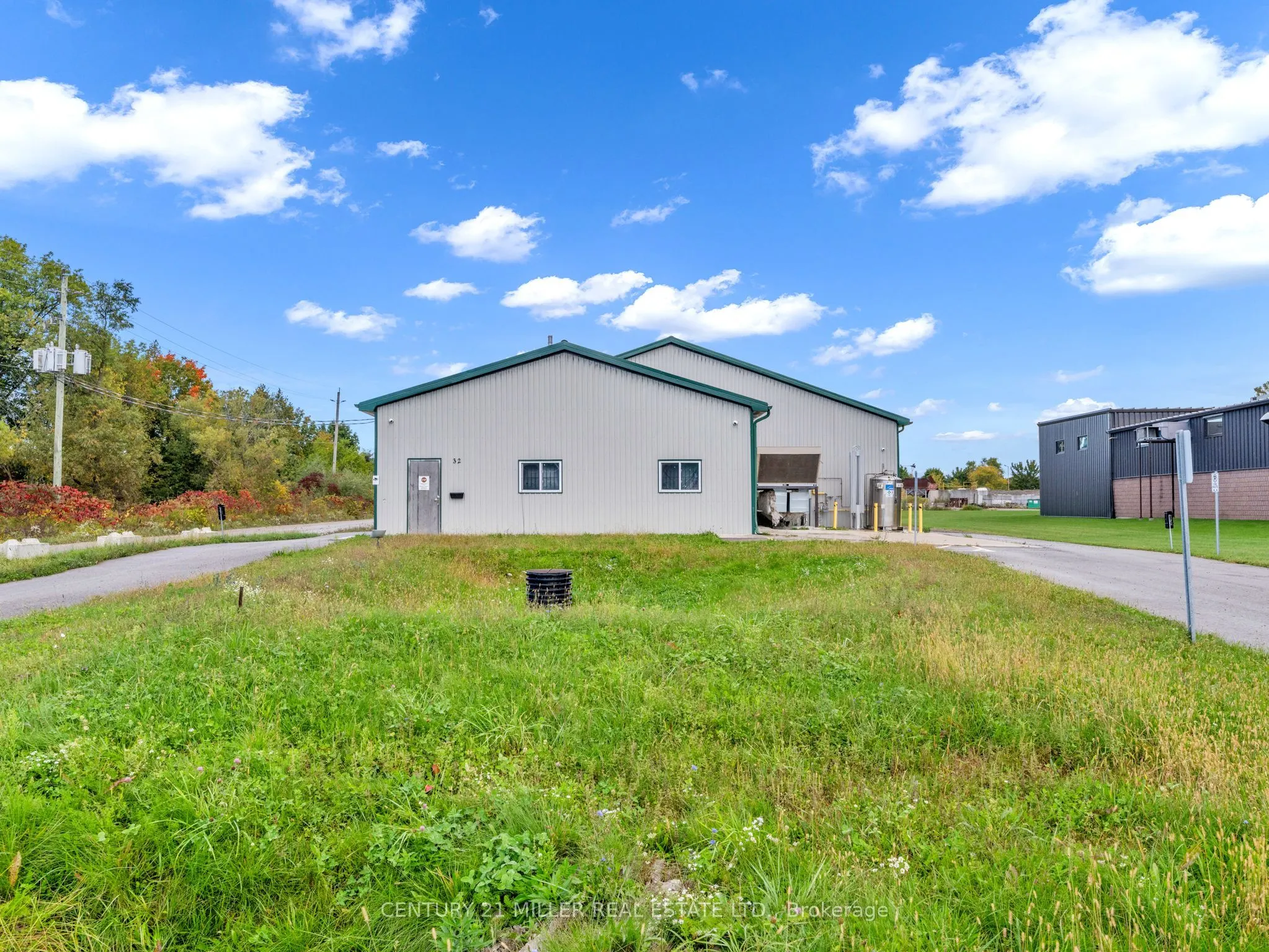 32 Clearview Drive W