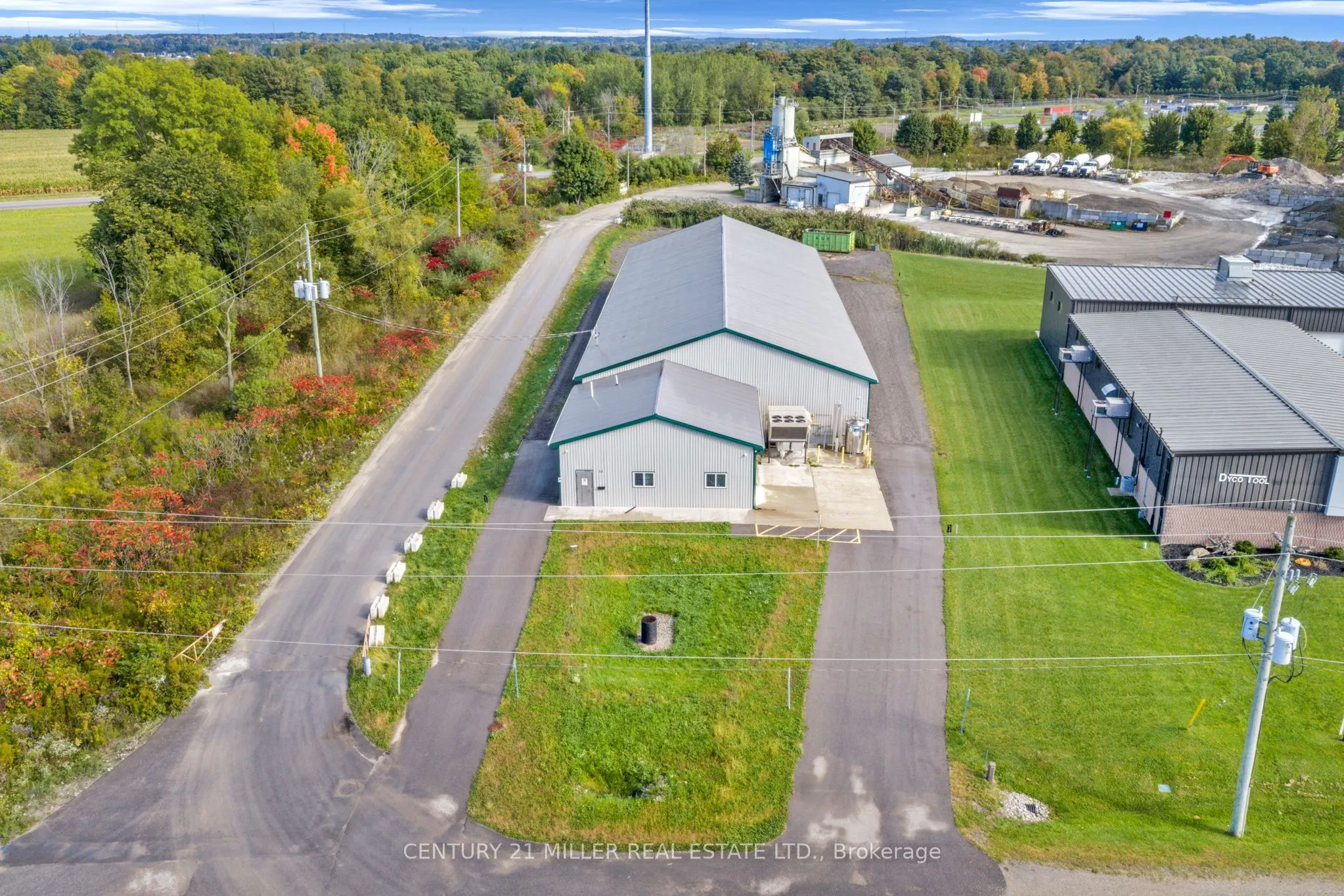 32 Clearview Drive W