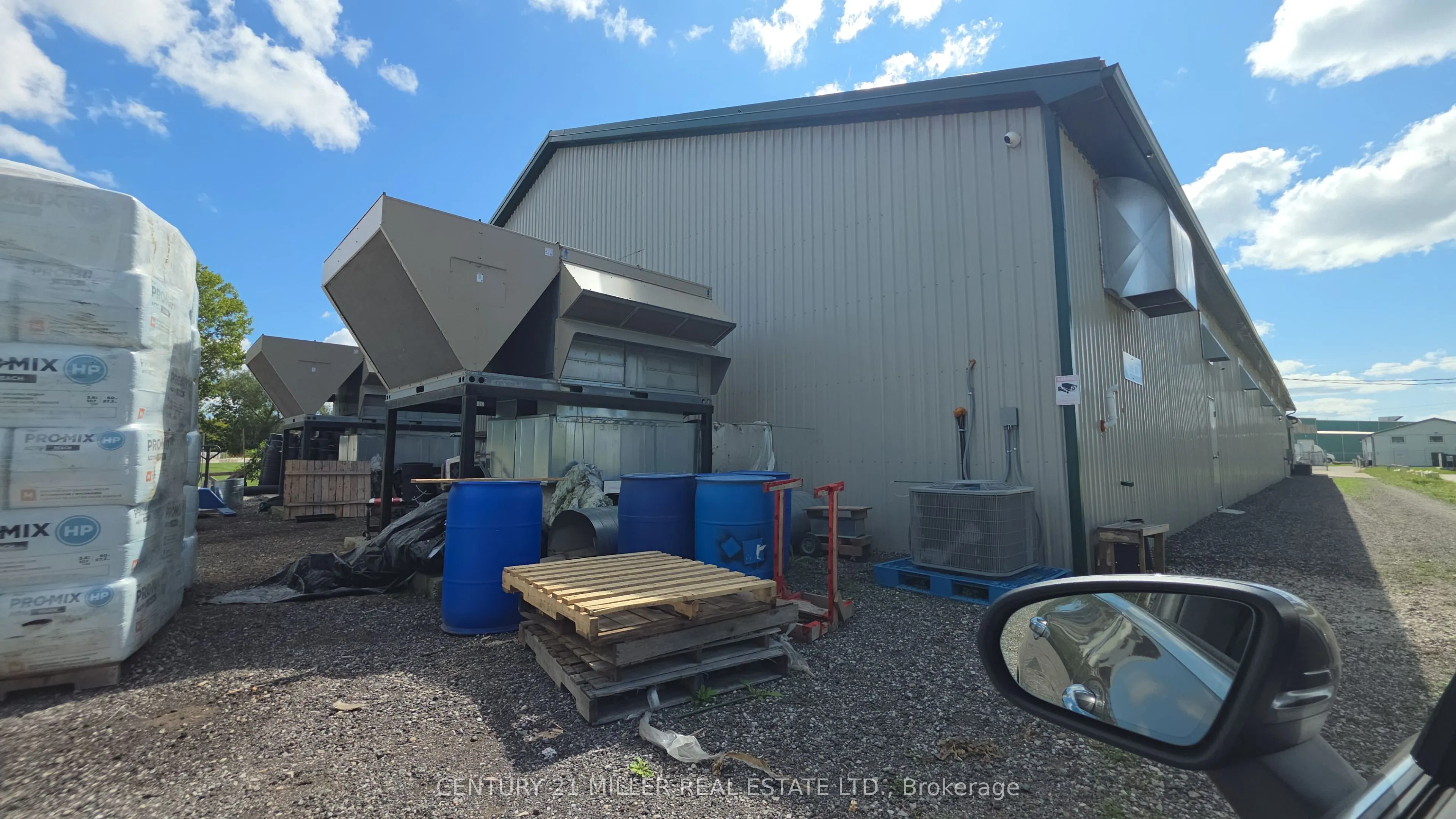 32 Clearview Drive W