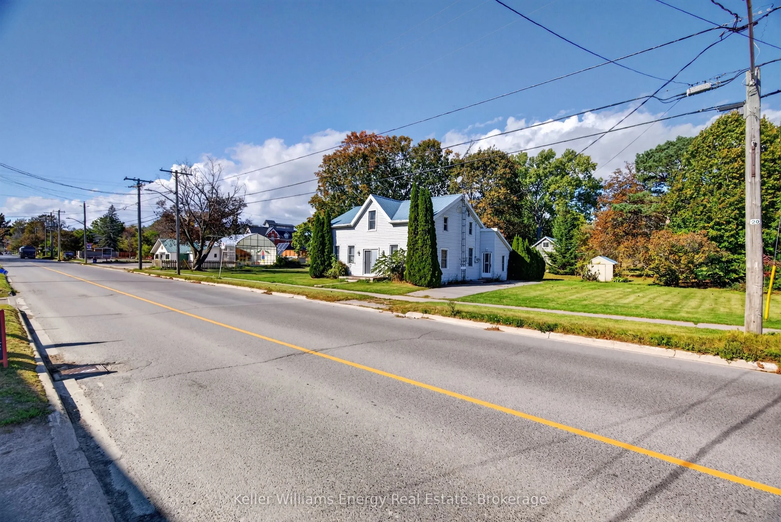 176 Wellington Main Street