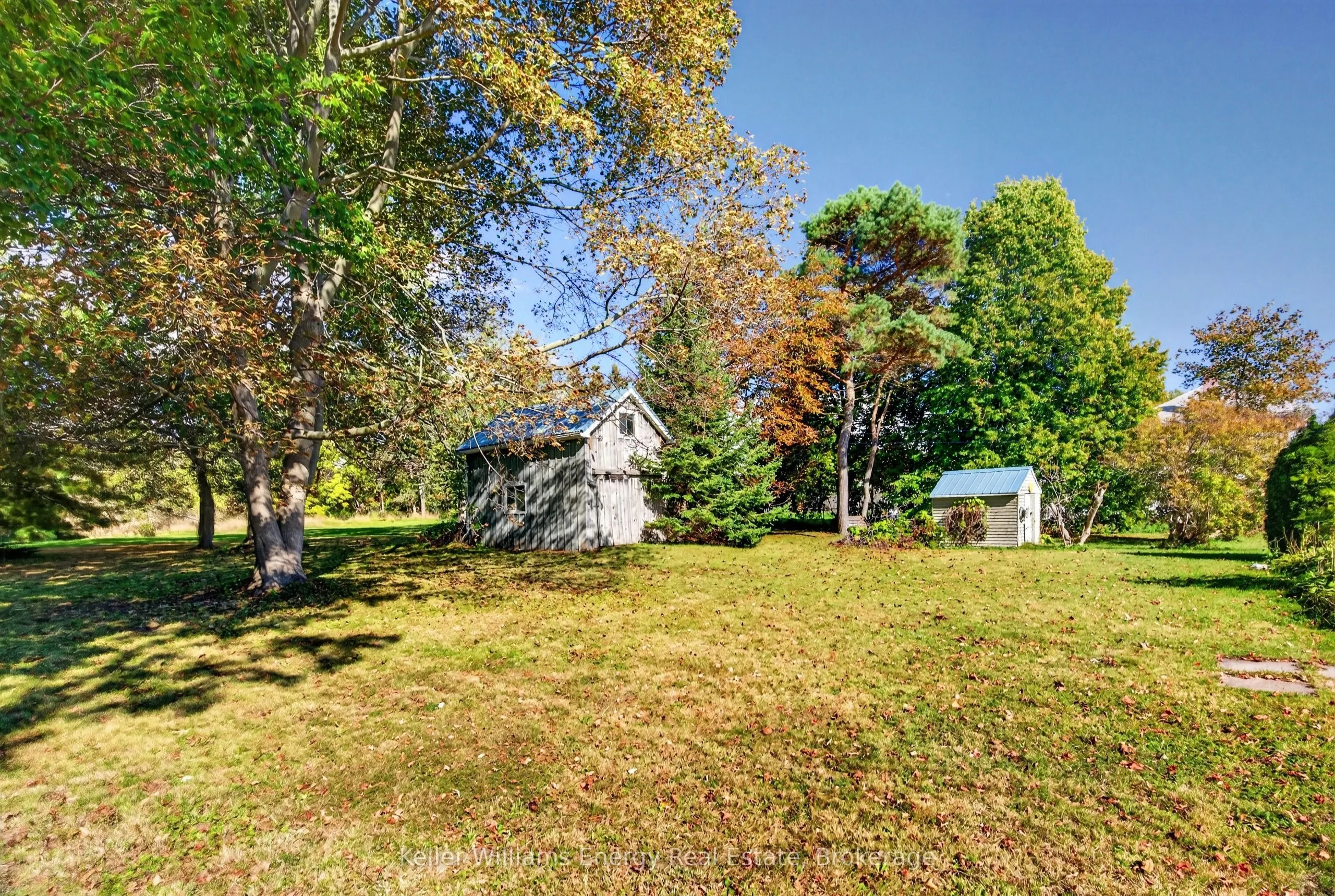 176 Wellington Main Street
