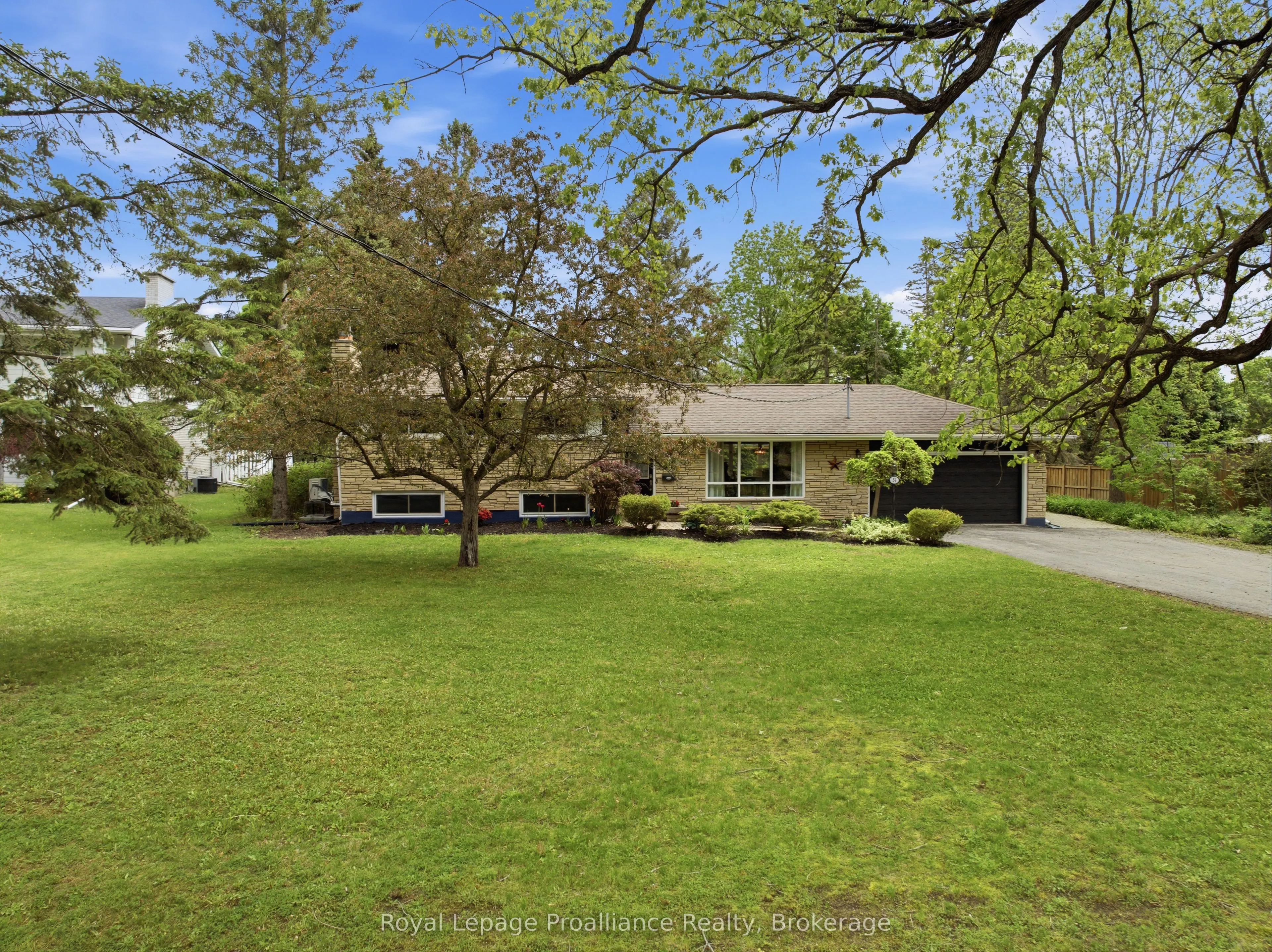 51 Selena Avenue