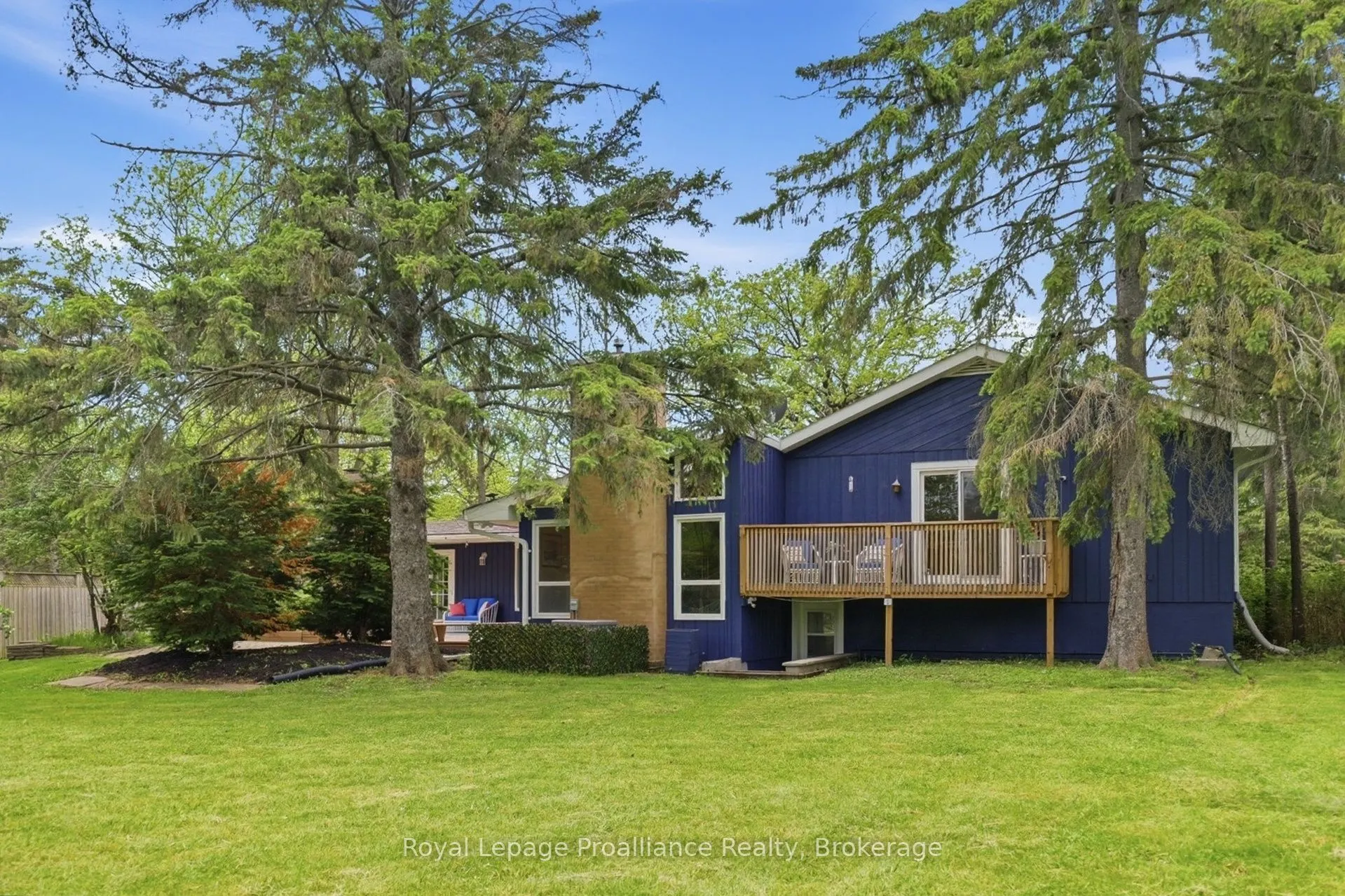 51 Selena Avenue