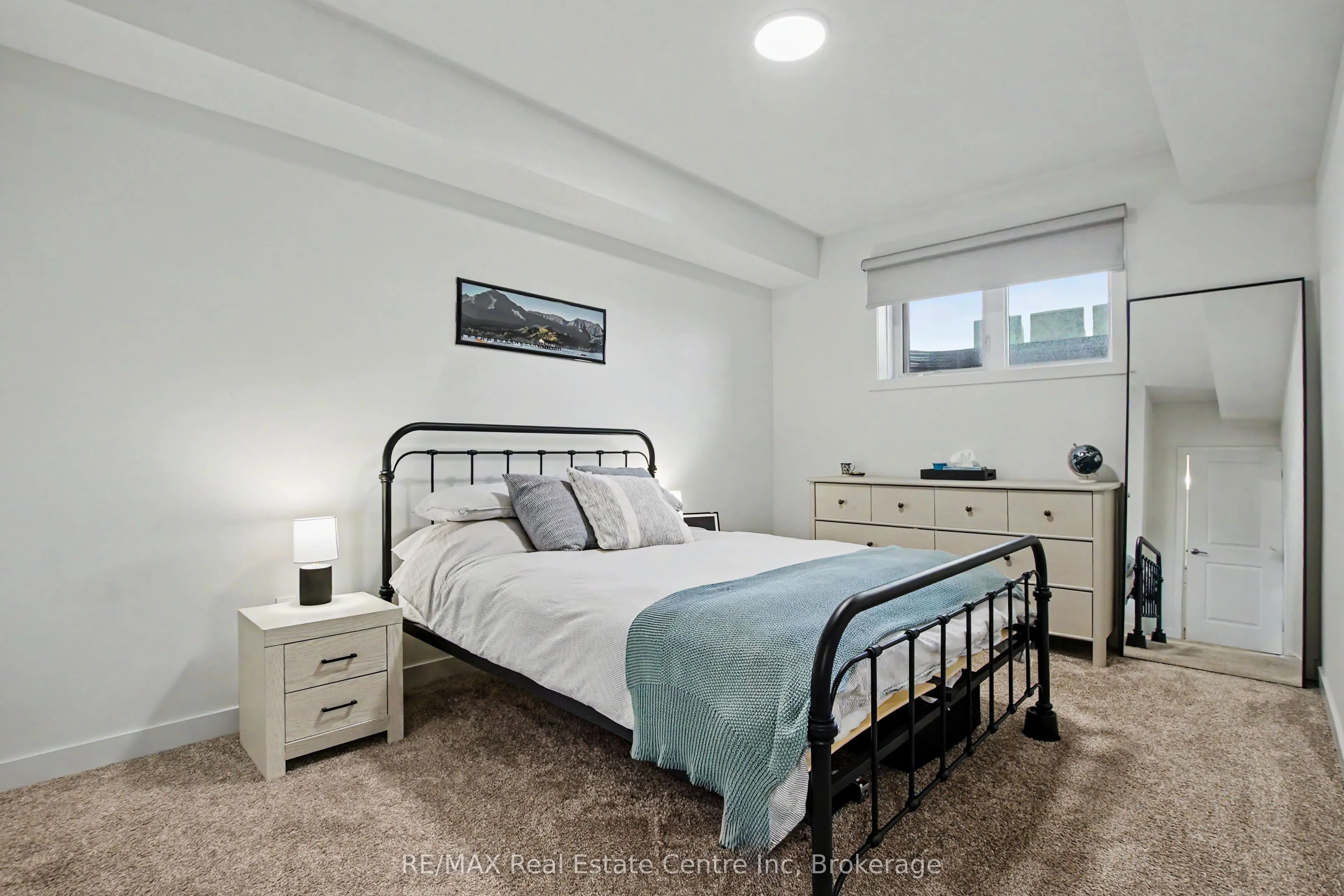 824 Woolwich Street #192