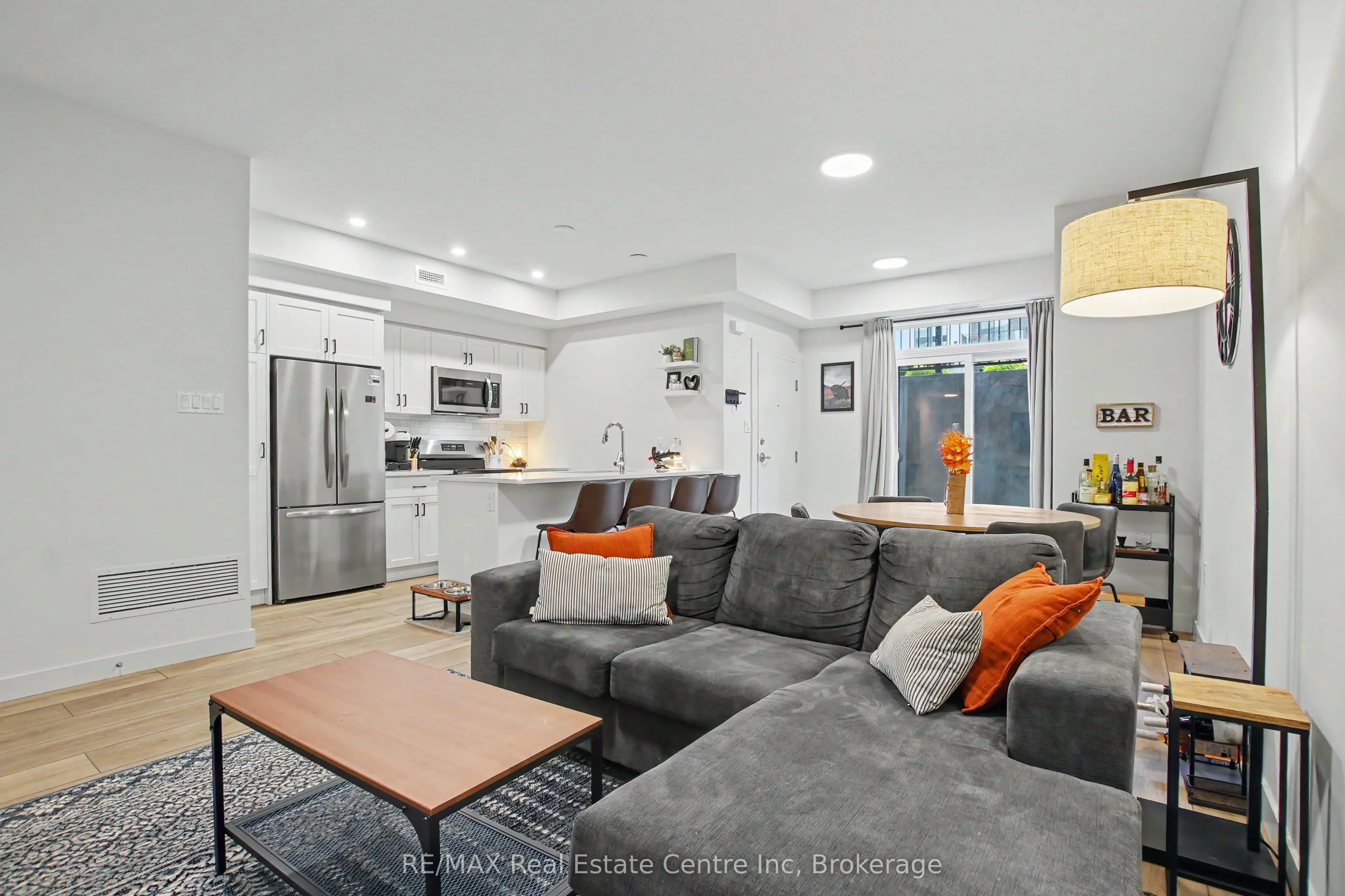 824 Woolwich Street #192