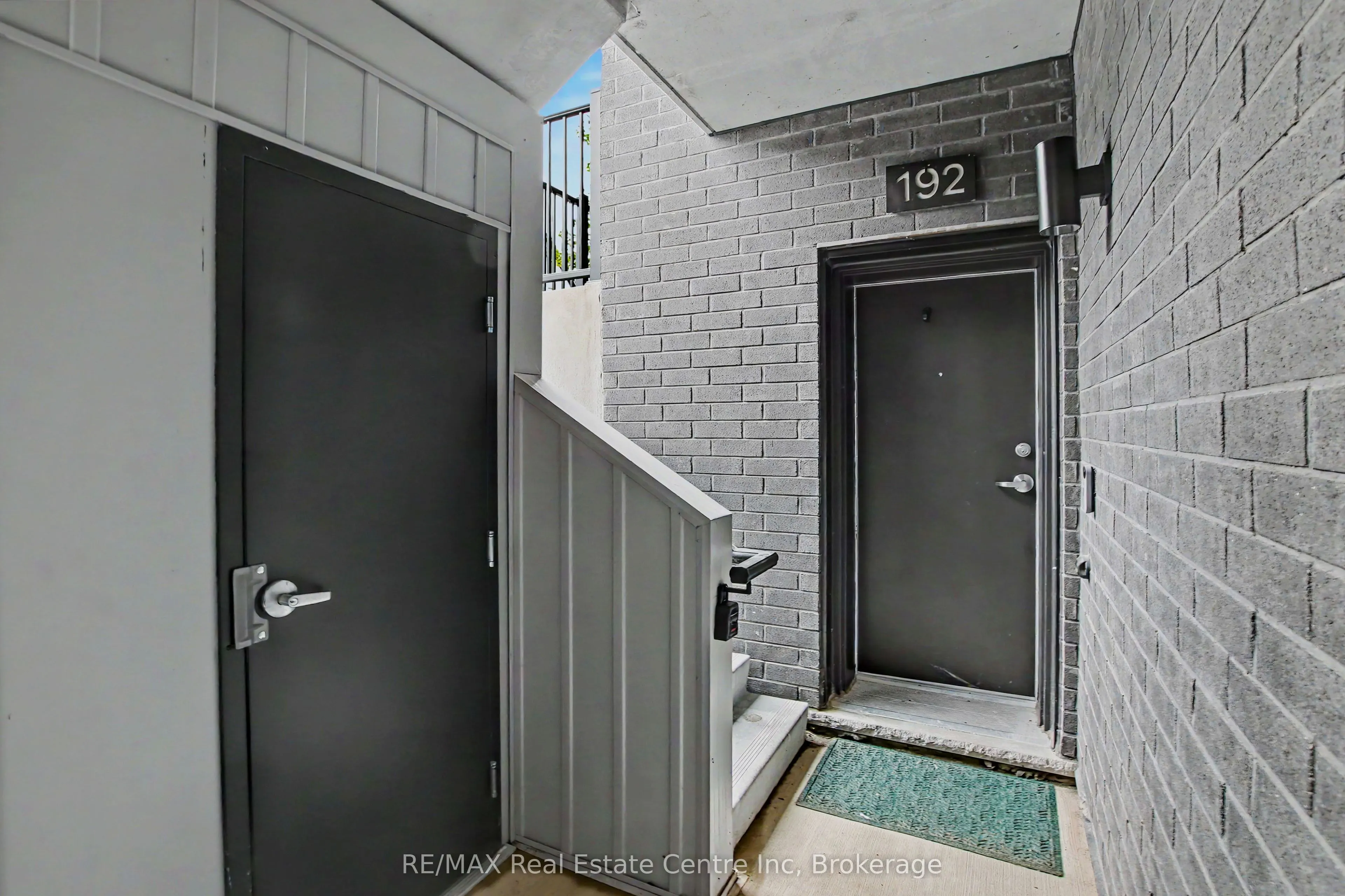824 Woolwich Street #192